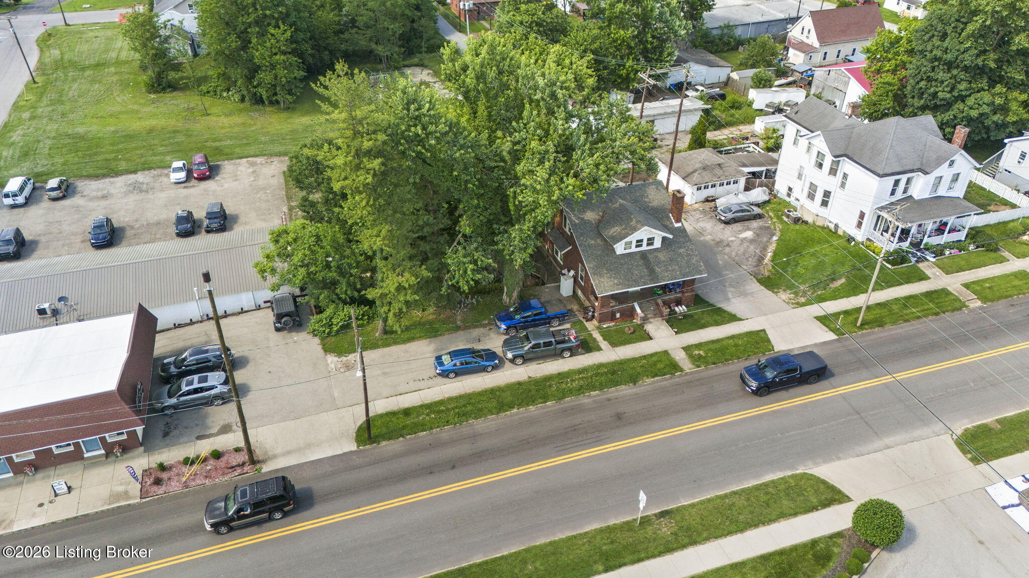 611 Highland Ave Property Photo 14