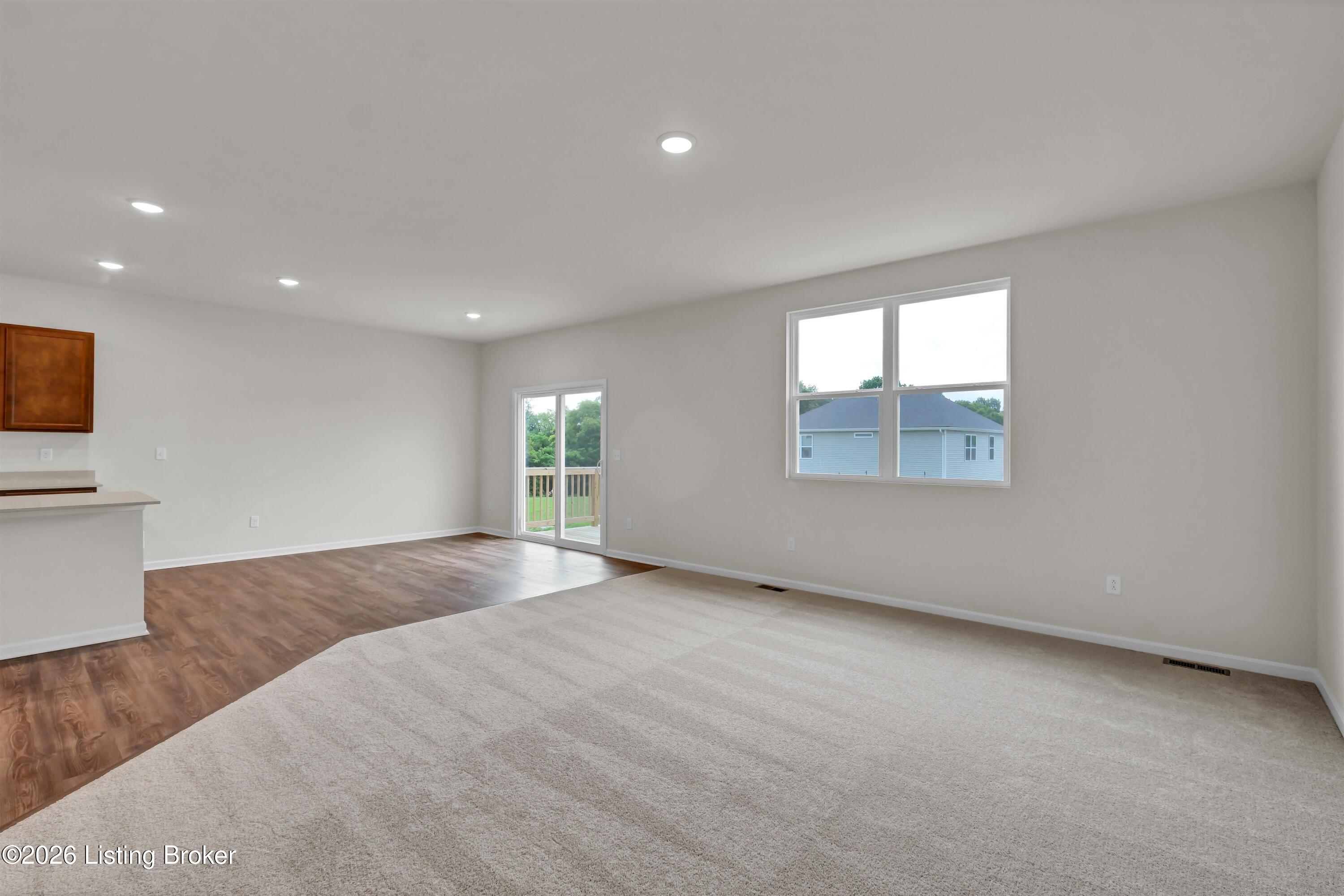 258 Ardmore Crossing Dr Property Photo 10