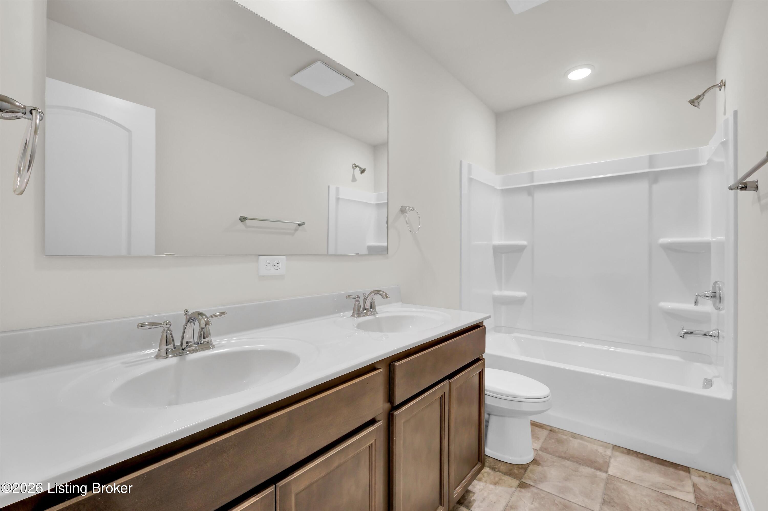 258 Ardmore Crossing Dr Property Photo 45