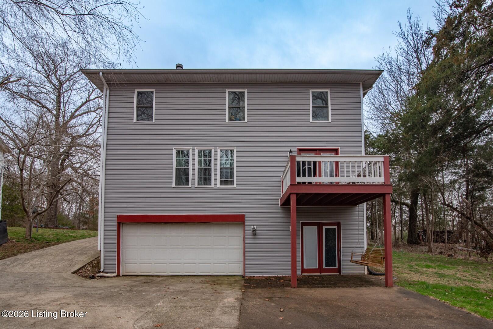 182 Woodview Dr Property Photo 5