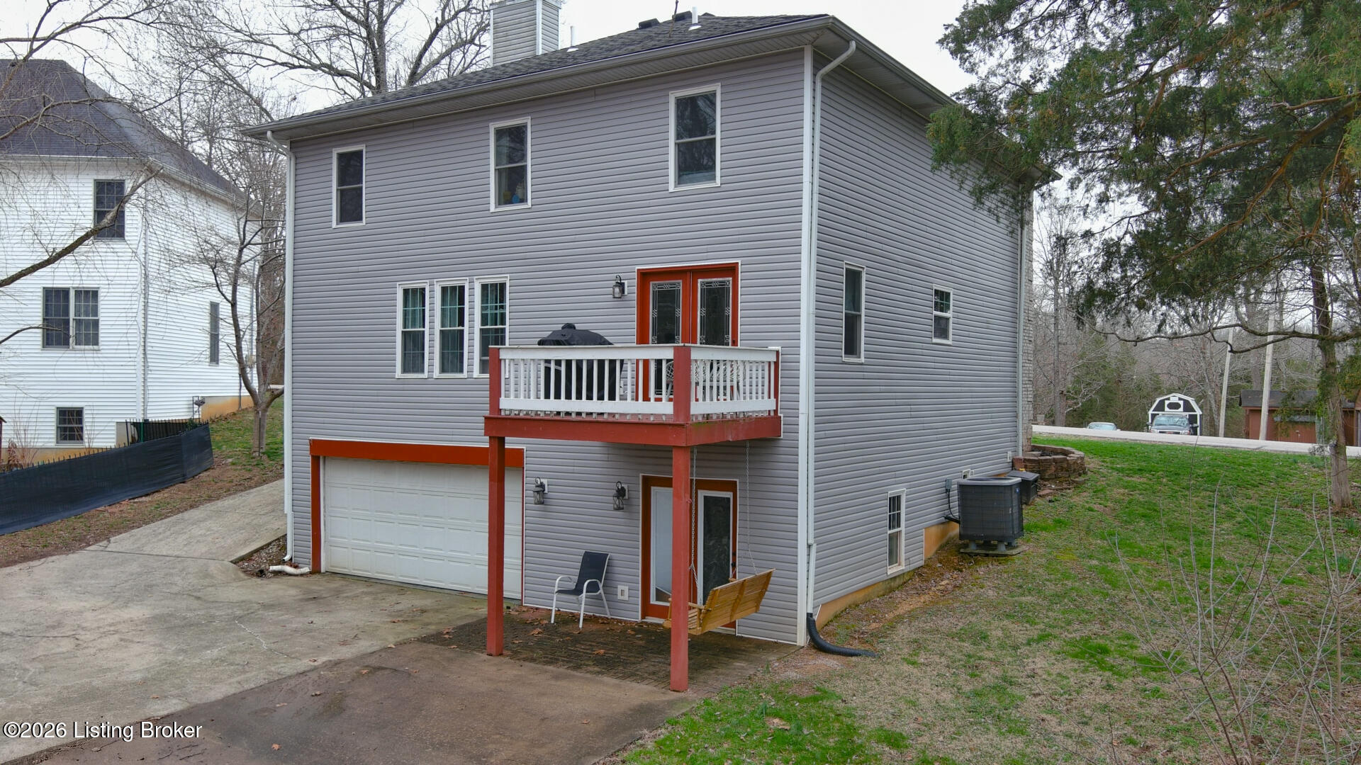 182 Woodview Dr Property Photo 12