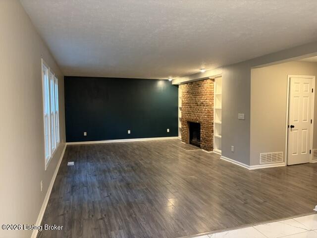 182 Woodview Dr Property Photo 23