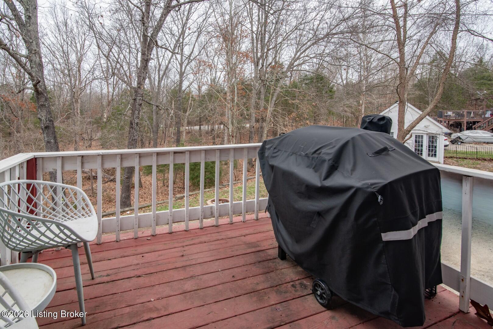 182 Woodview Dr Property Photo 42