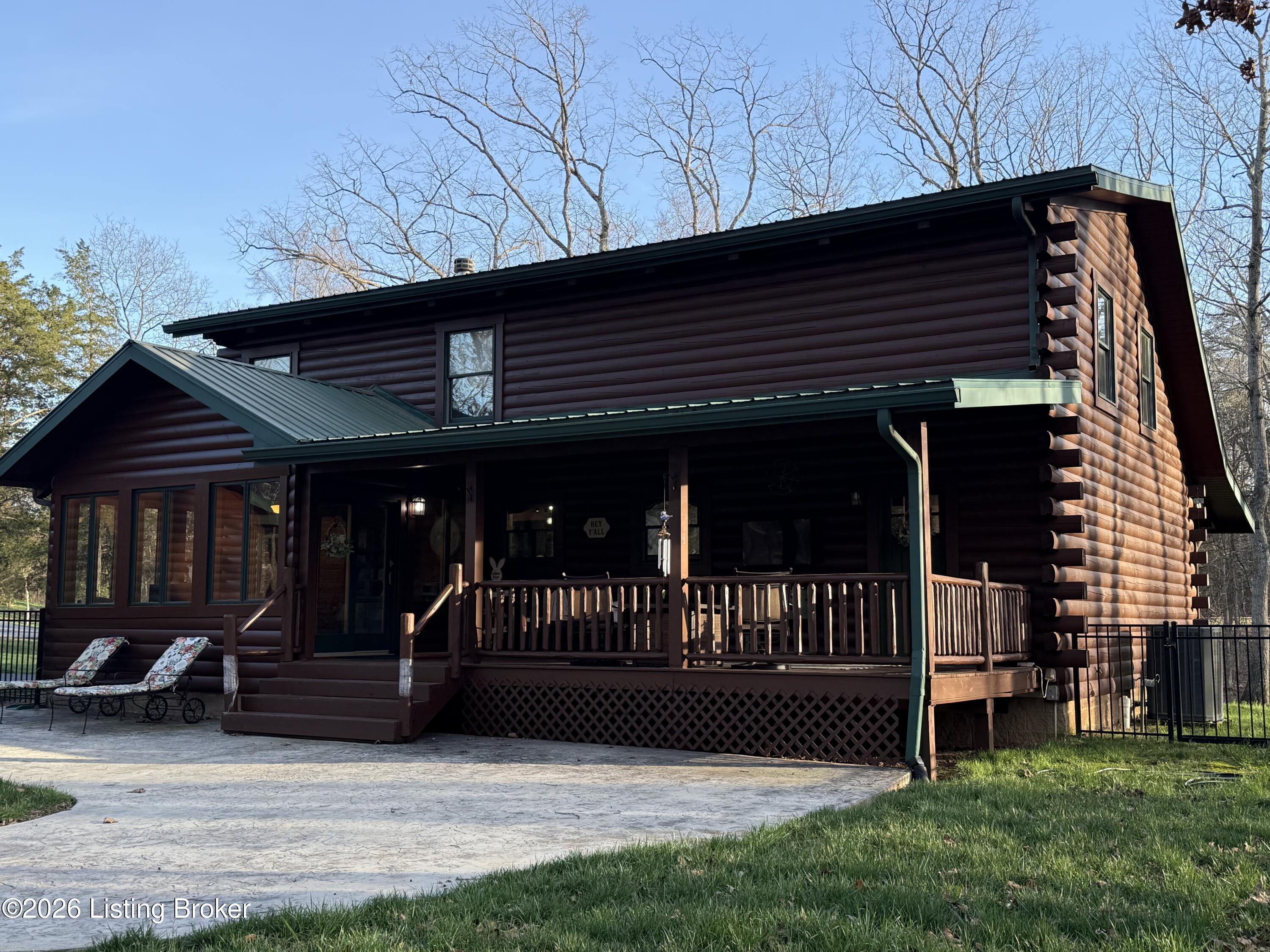 284 Pine Creek Rd Property Photo 13