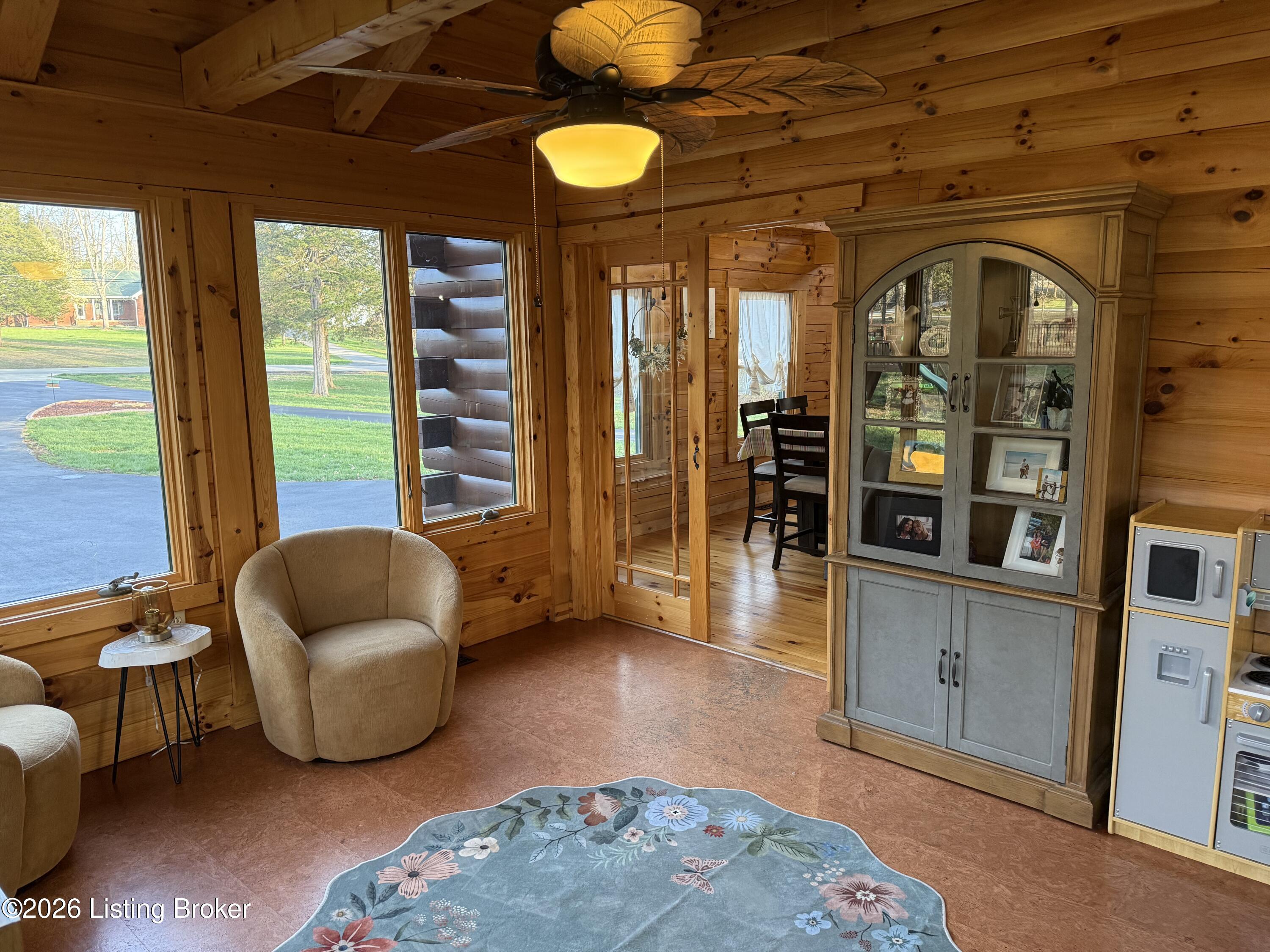 284 Pine Creek Rd Property Photo 19