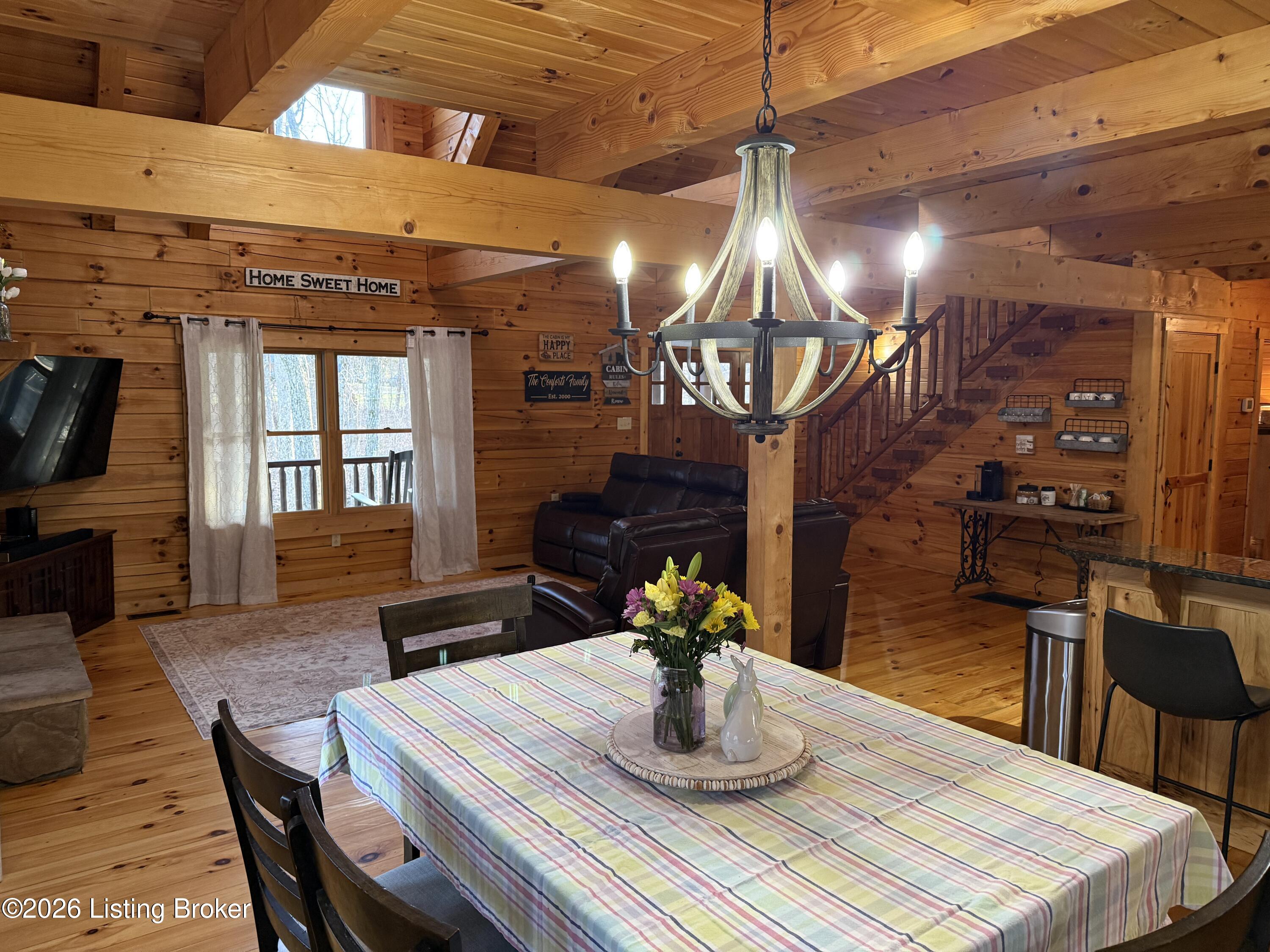 284 Pine Creek Rd Property Photo 22