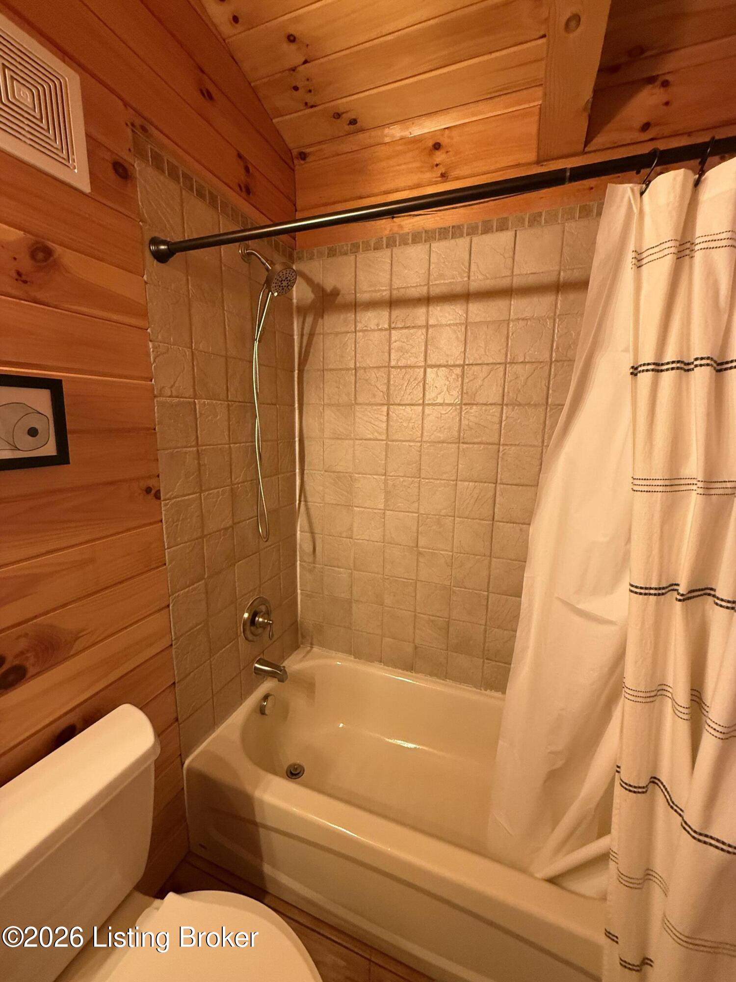 284 Pine Creek Rd Property Photo 45