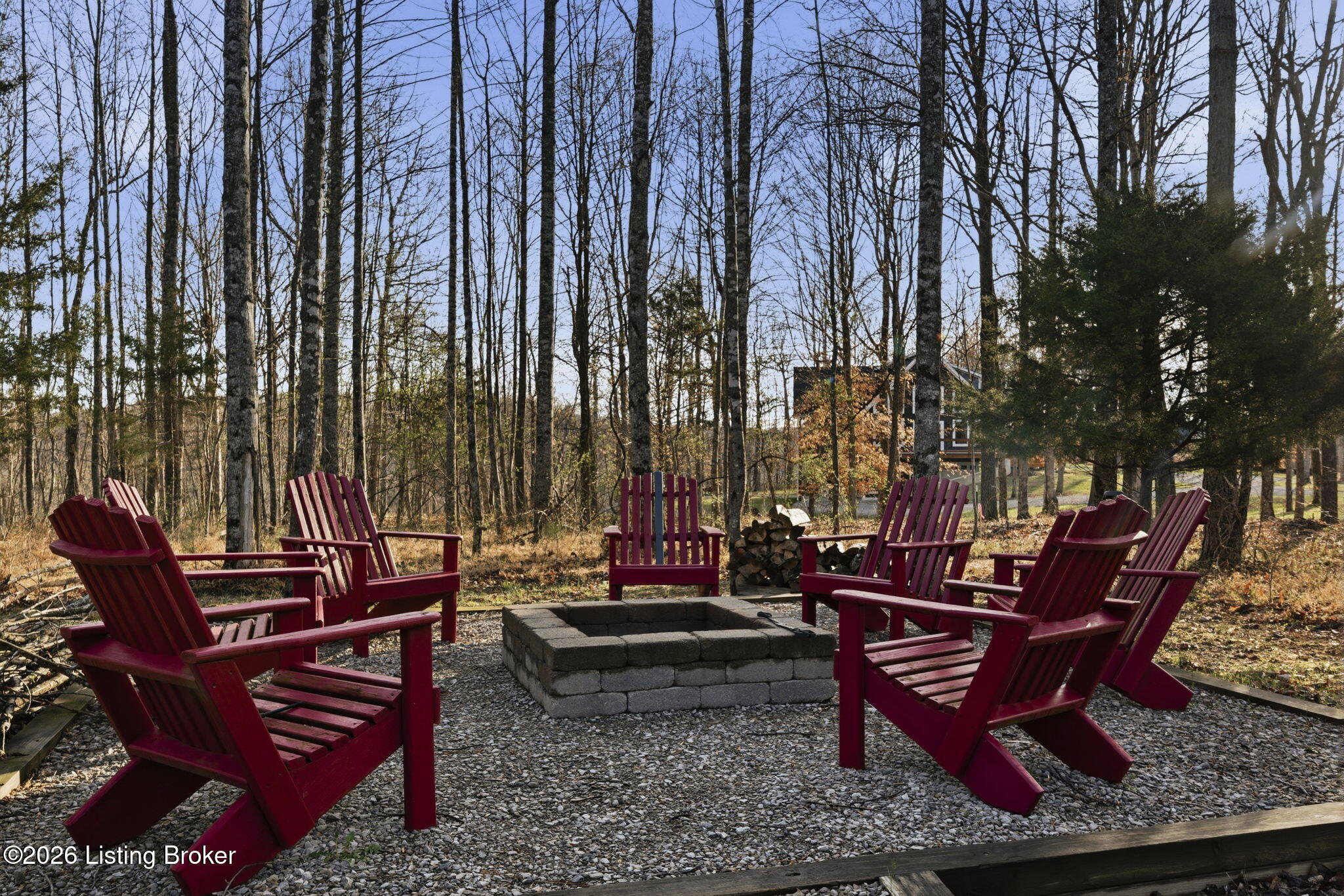 180 Pine Trail Property Photo 14