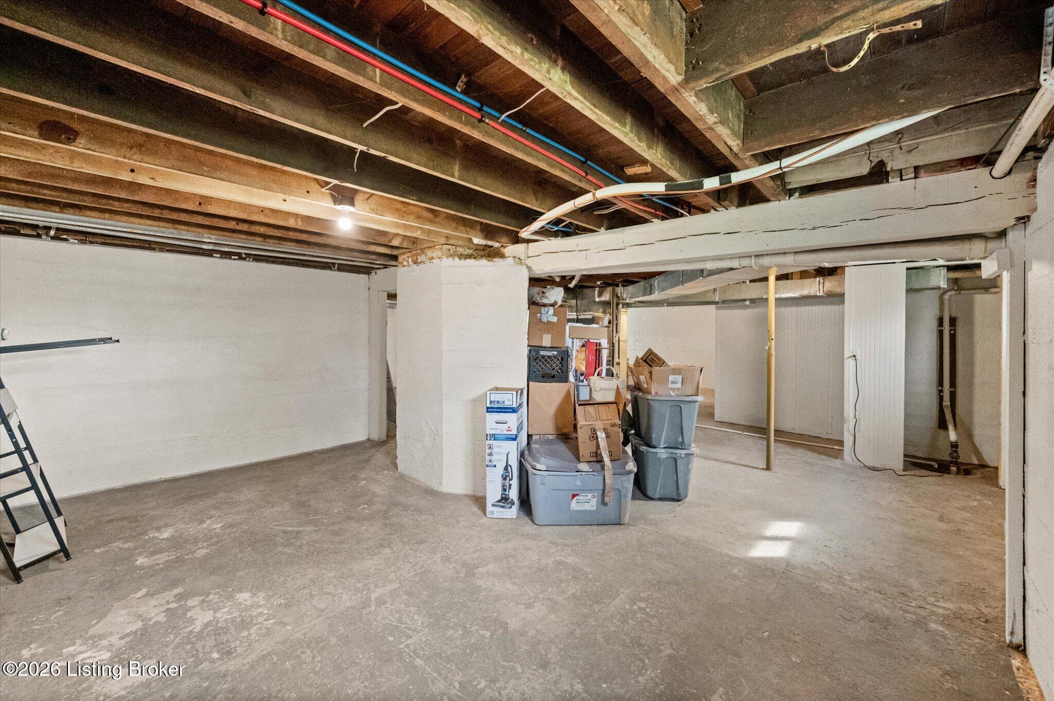 702 11th St Property Photo 52