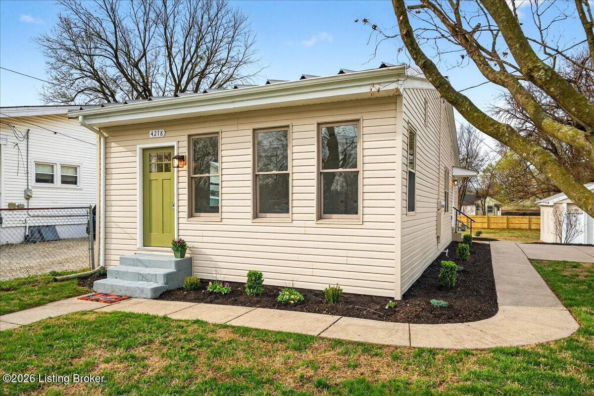 4218 Sherman Ave Property Photo 1