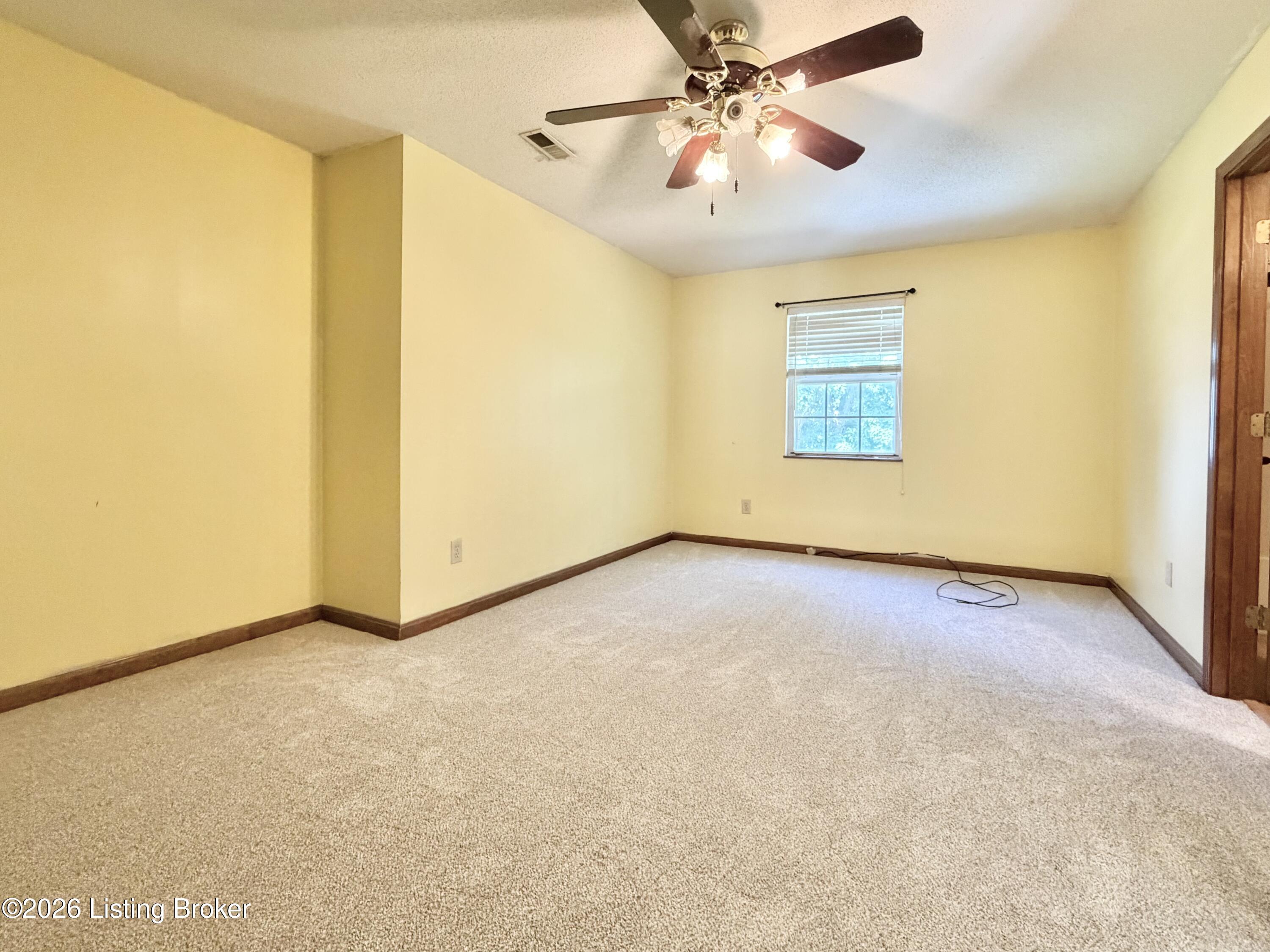 406 College View Dr Property Photo 19