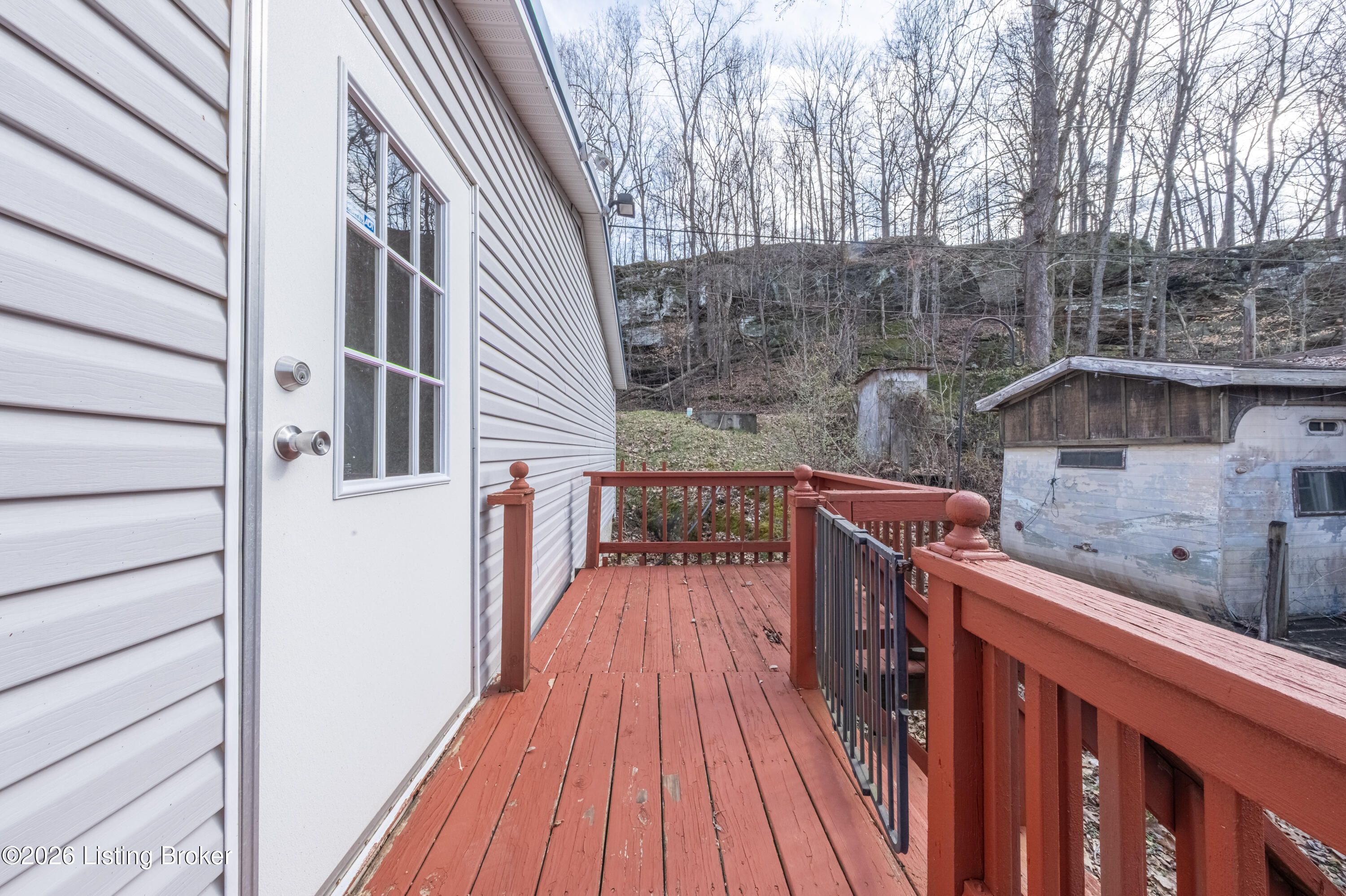 672 Fentress Hideout Ln Property Photo 42