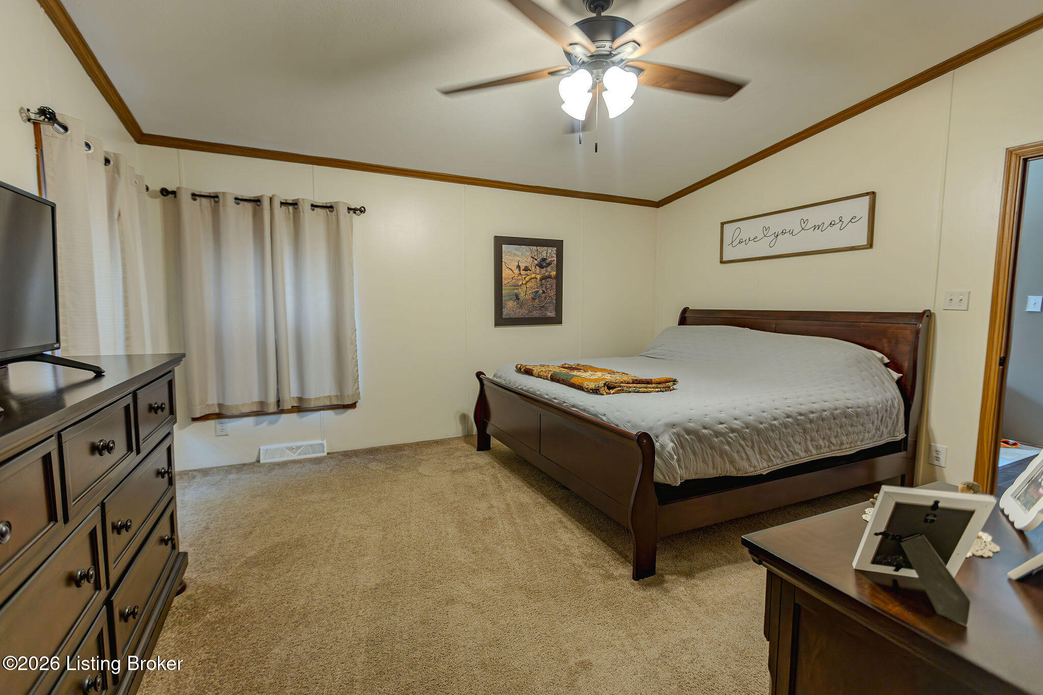 40 Flamingo Ln Property Photo 11