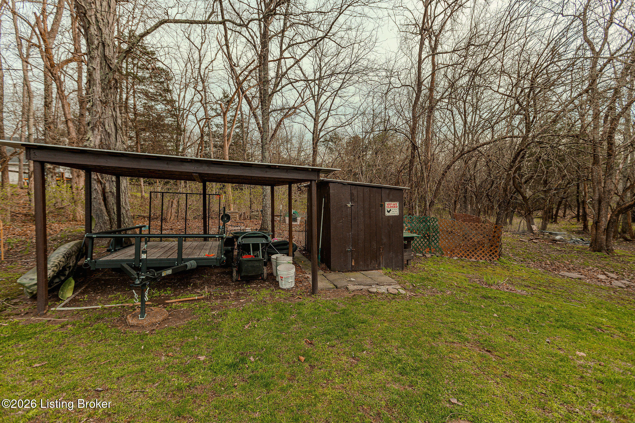 40 Flamingo Ln Property Photo 34