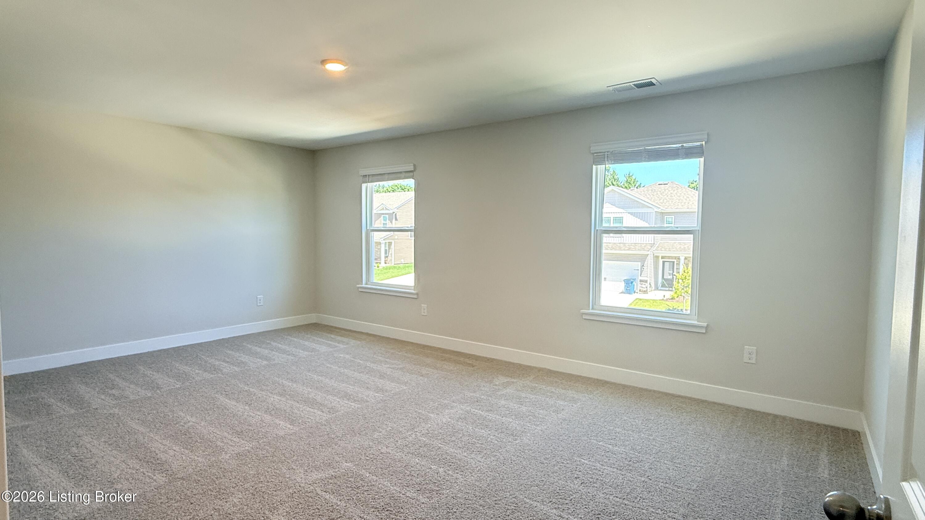 136 Pheasant Glen Dr Property Photo 10