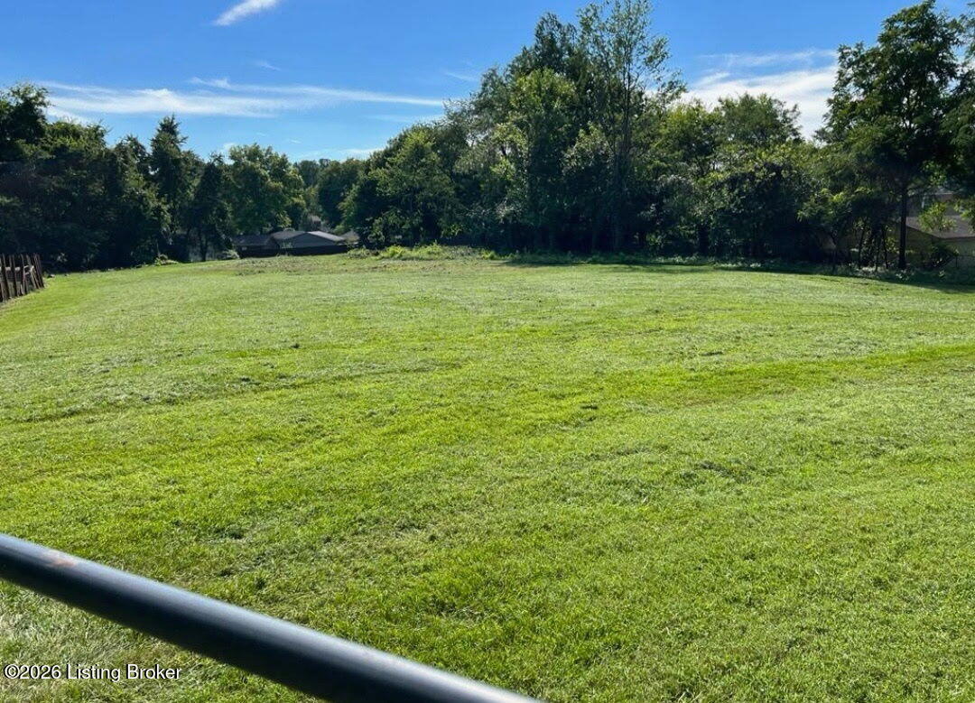 7708 Johnson School Rd Property Photo 1