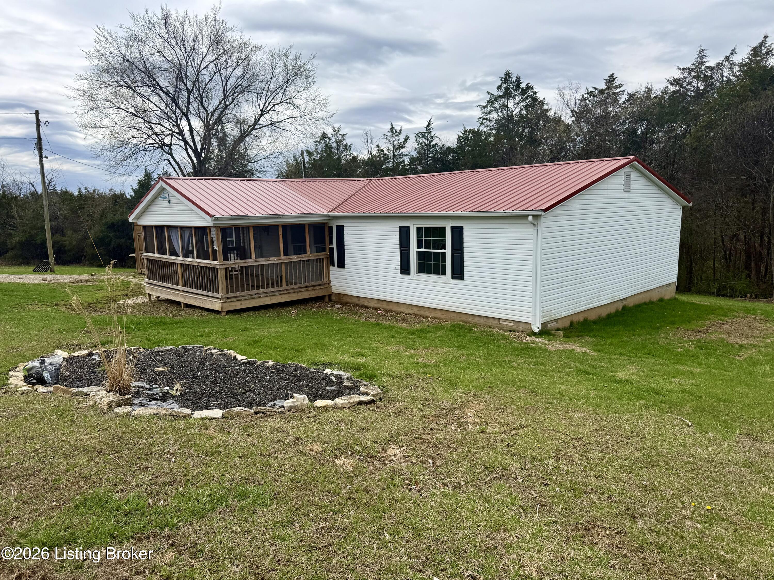166 Cherry Ln Property Photo 1