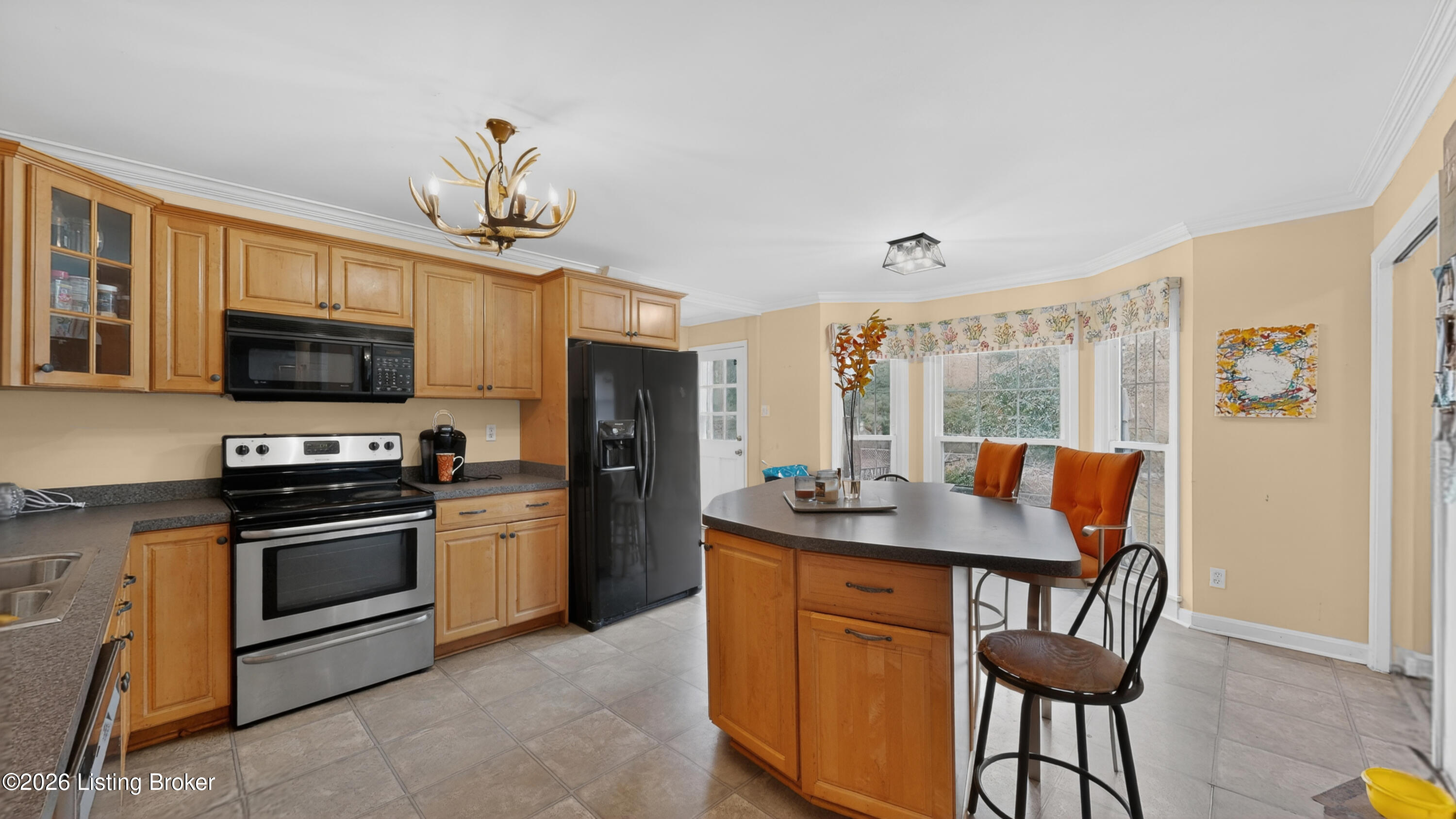 2406 Phoenix Hill Dr Property Photo 13