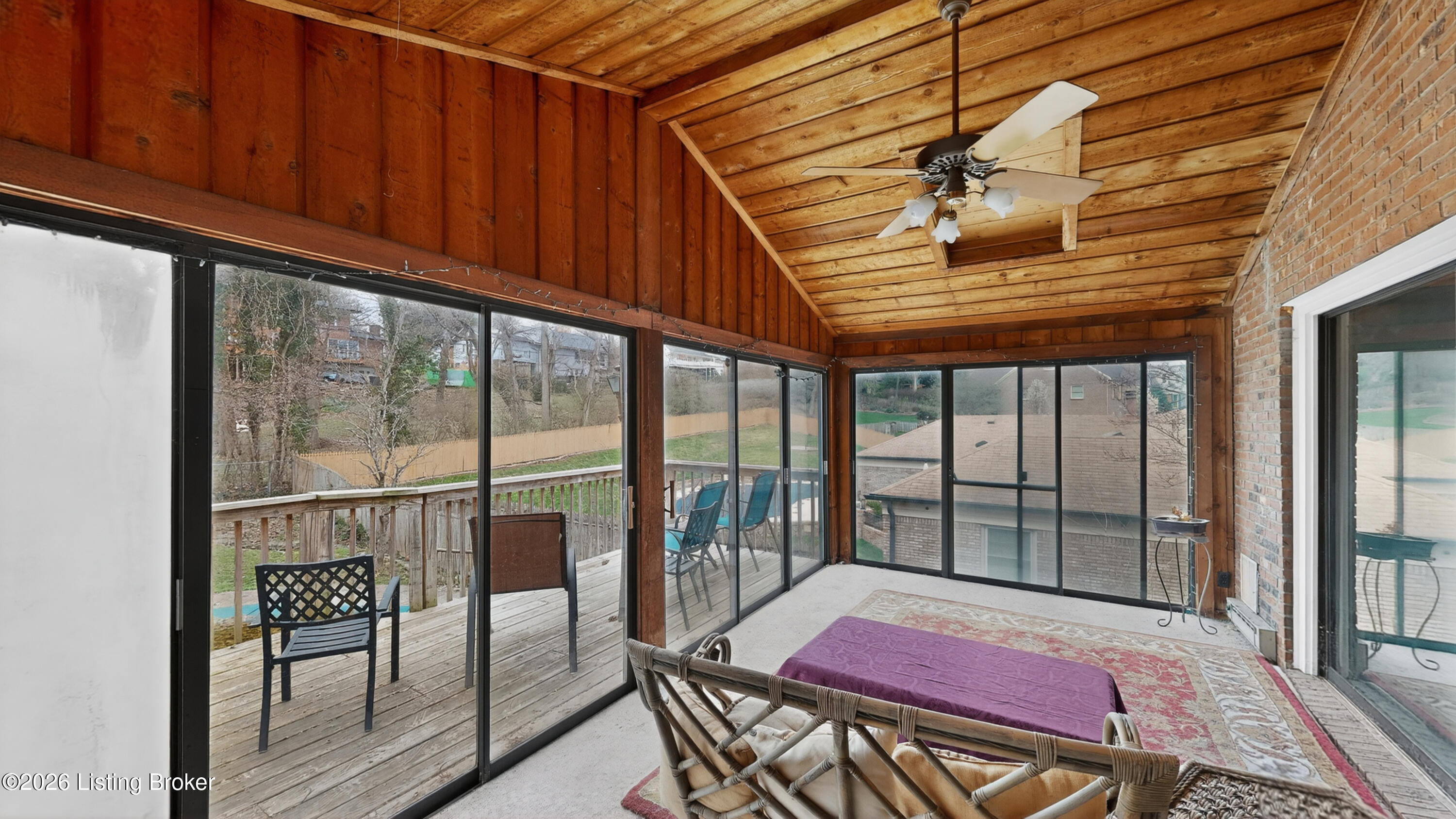 2406 Phoenix Hill Dr Property Photo 15