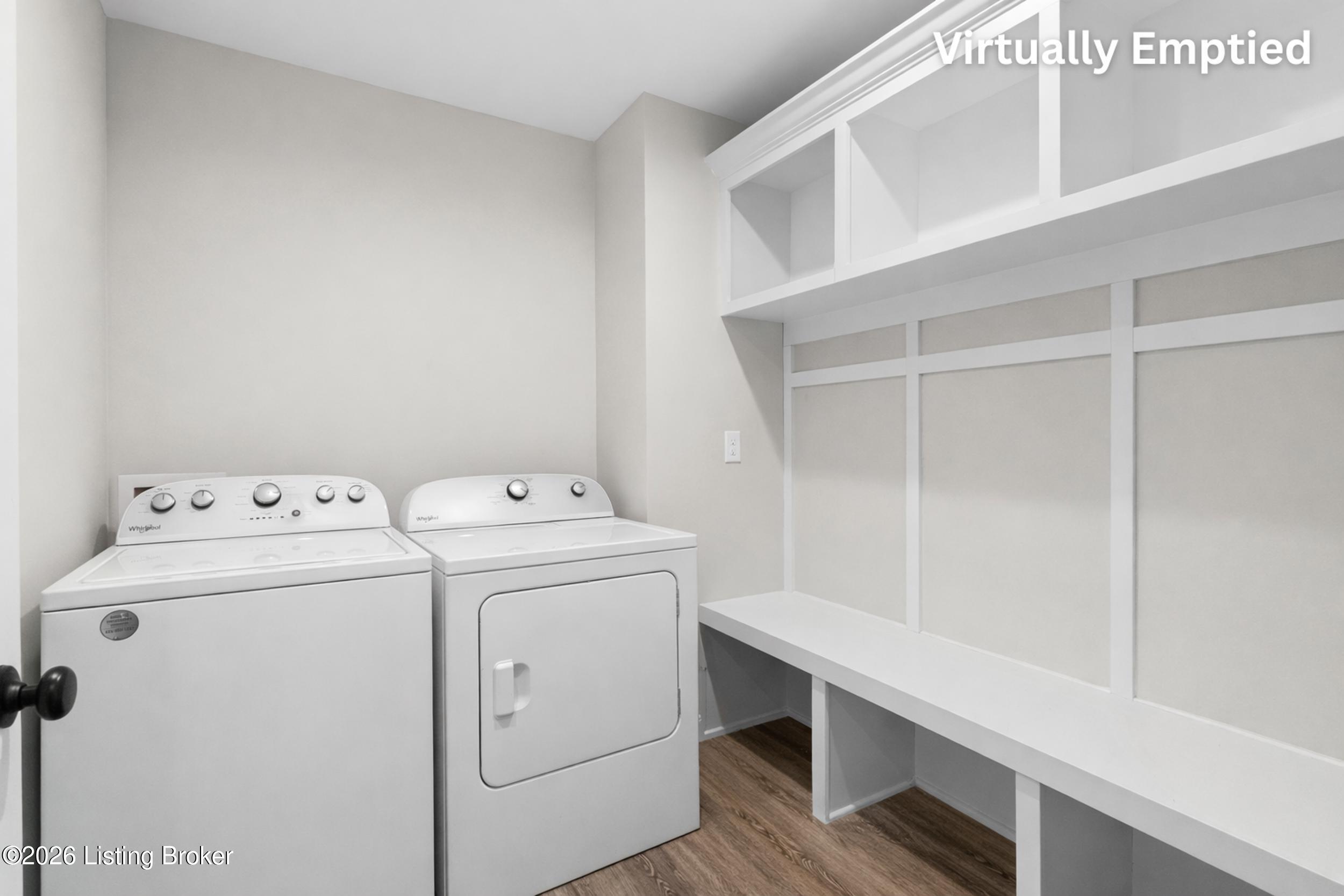 7323 Browns Ln Property Photo 9