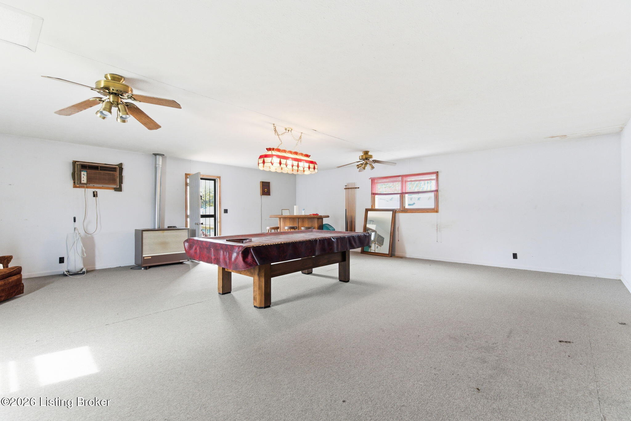 1518 Talmadge Way Property Photo 29