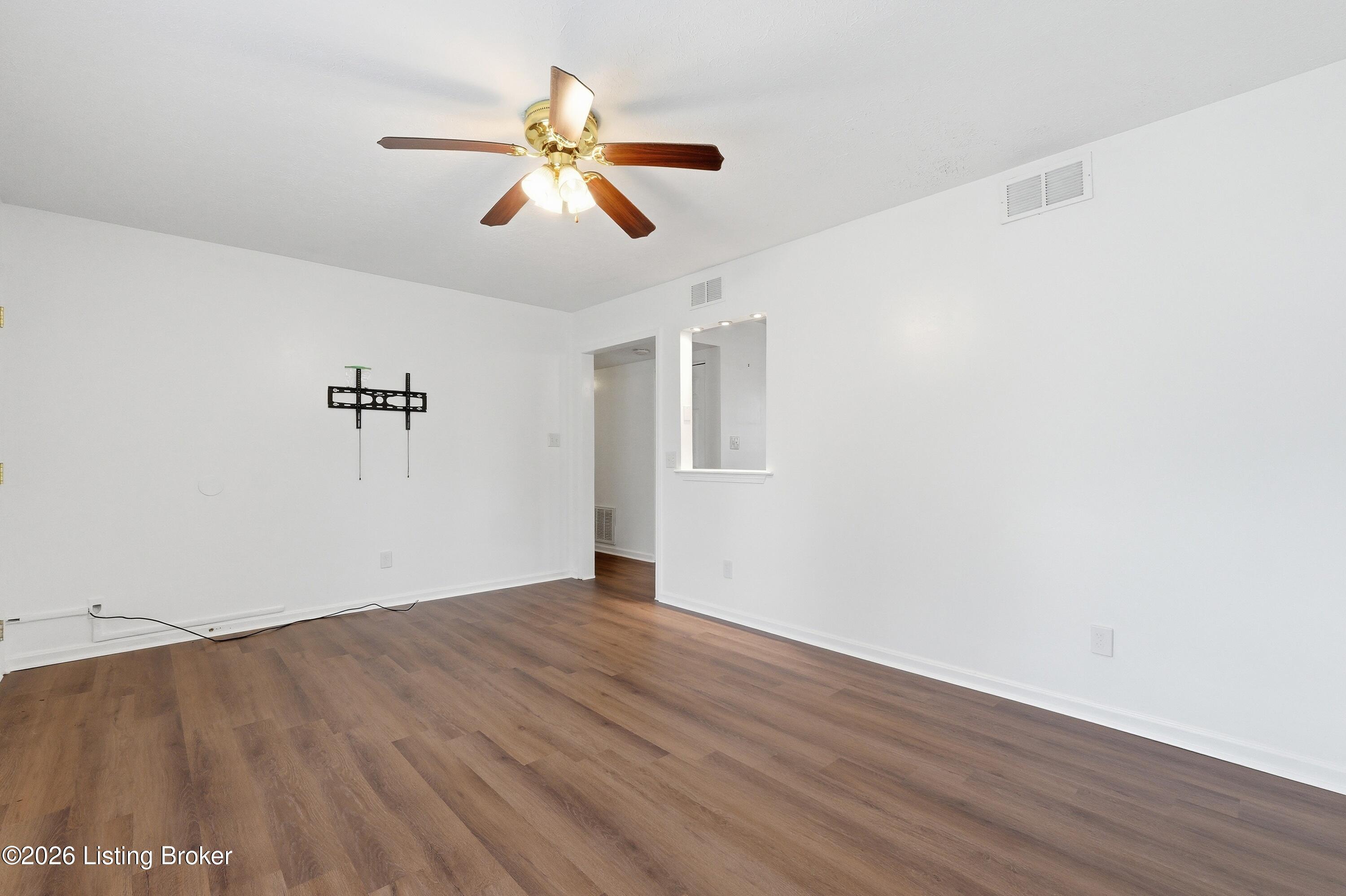 11607 Deham Dr Property Photo 8