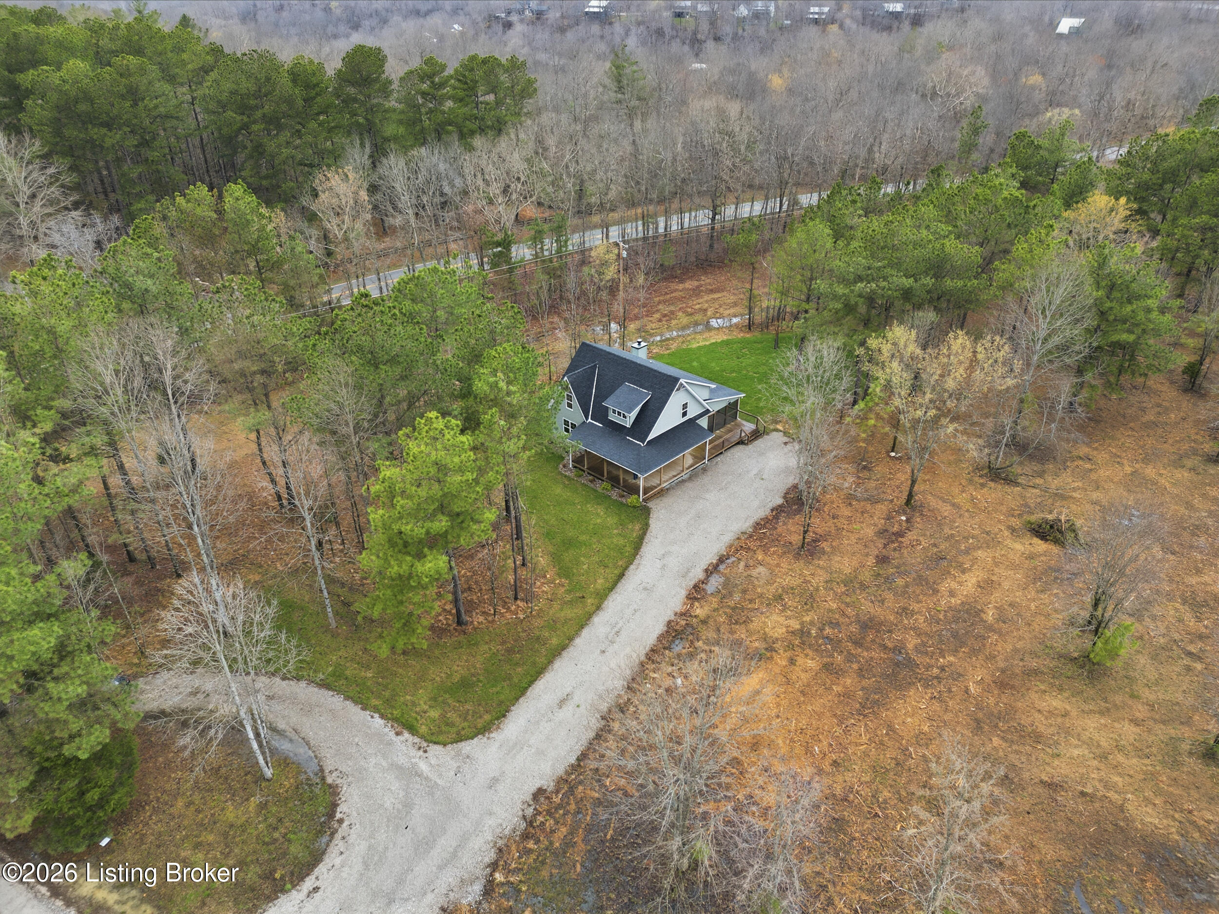 27 Pine Trail Property Photo 3
