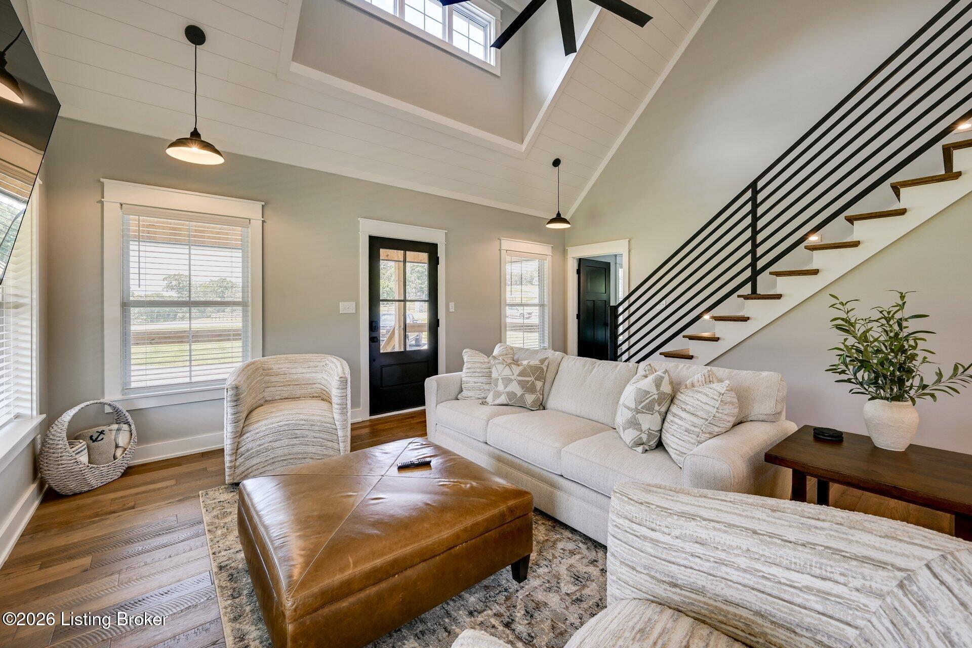 11 Vivienne Trace Property Photo 5