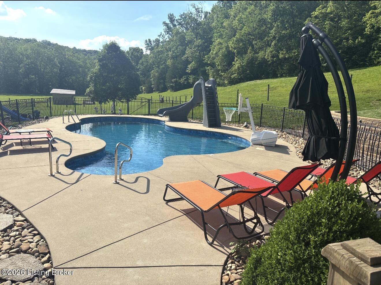 1779 Long Branch Fork Rd Property Photo 4
