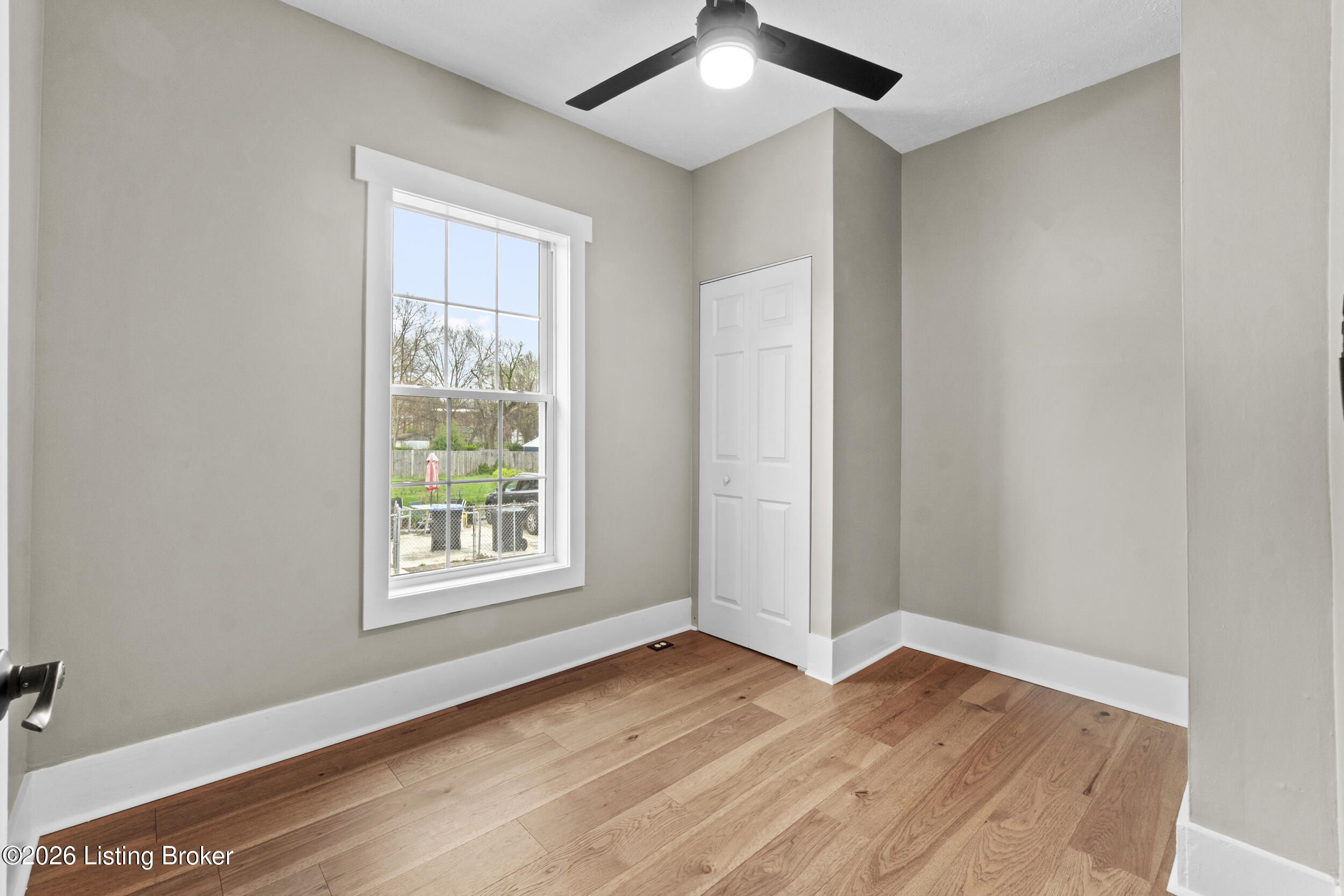 801 S 40th St Property Photo 11