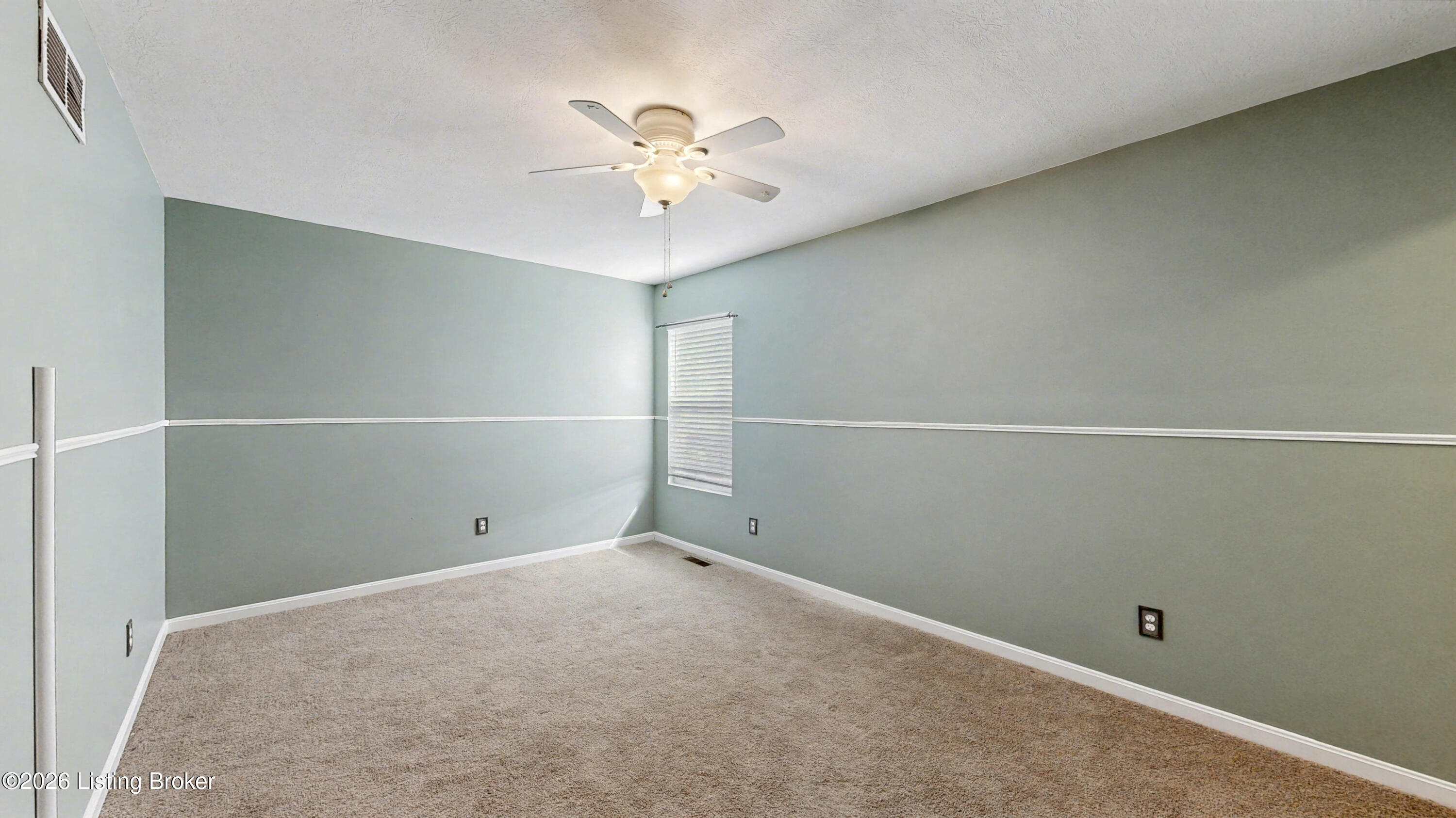 6057 Edgemont Way Property Photo 26