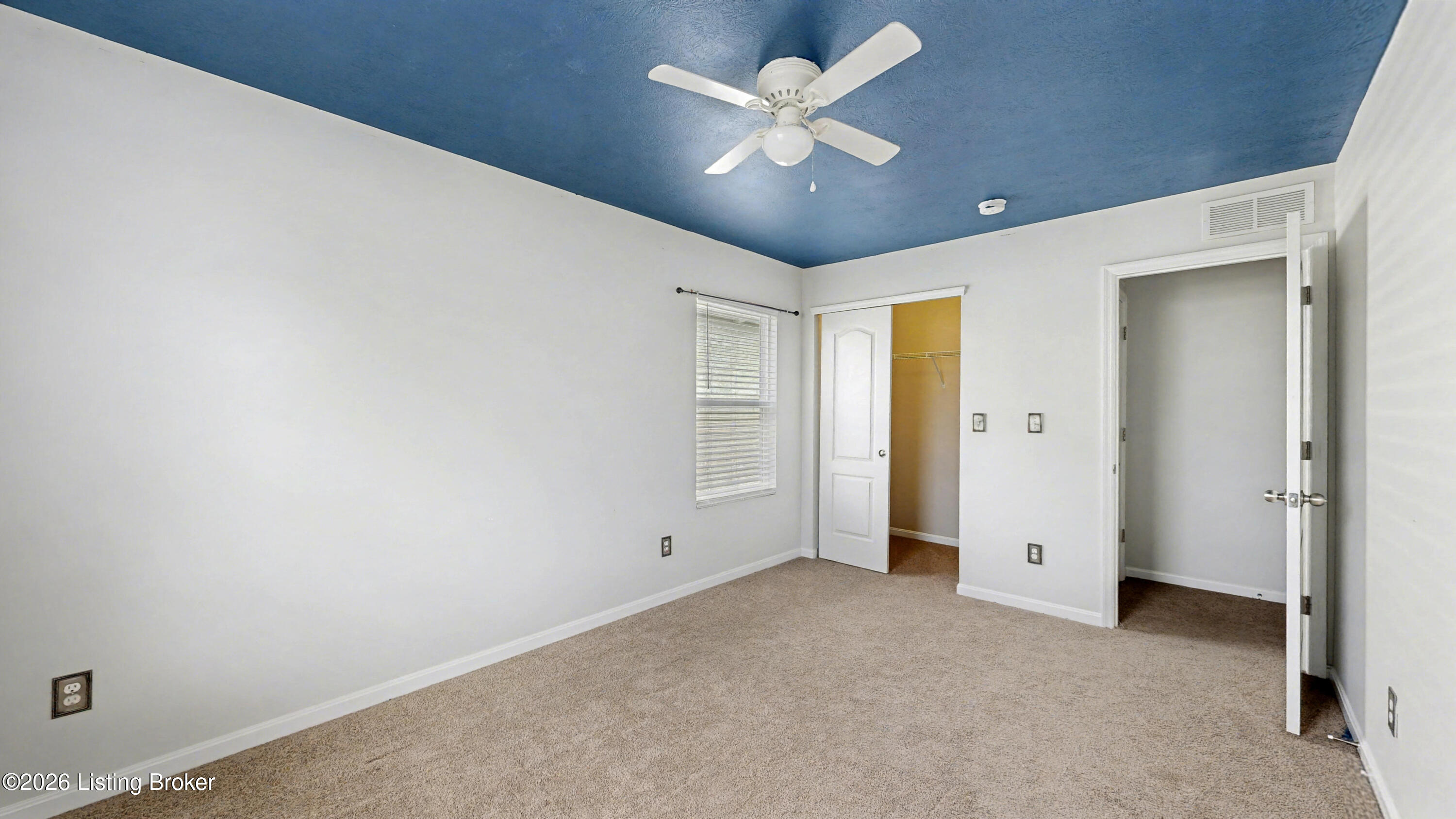 6057 Edgemont Way Property Photo 32