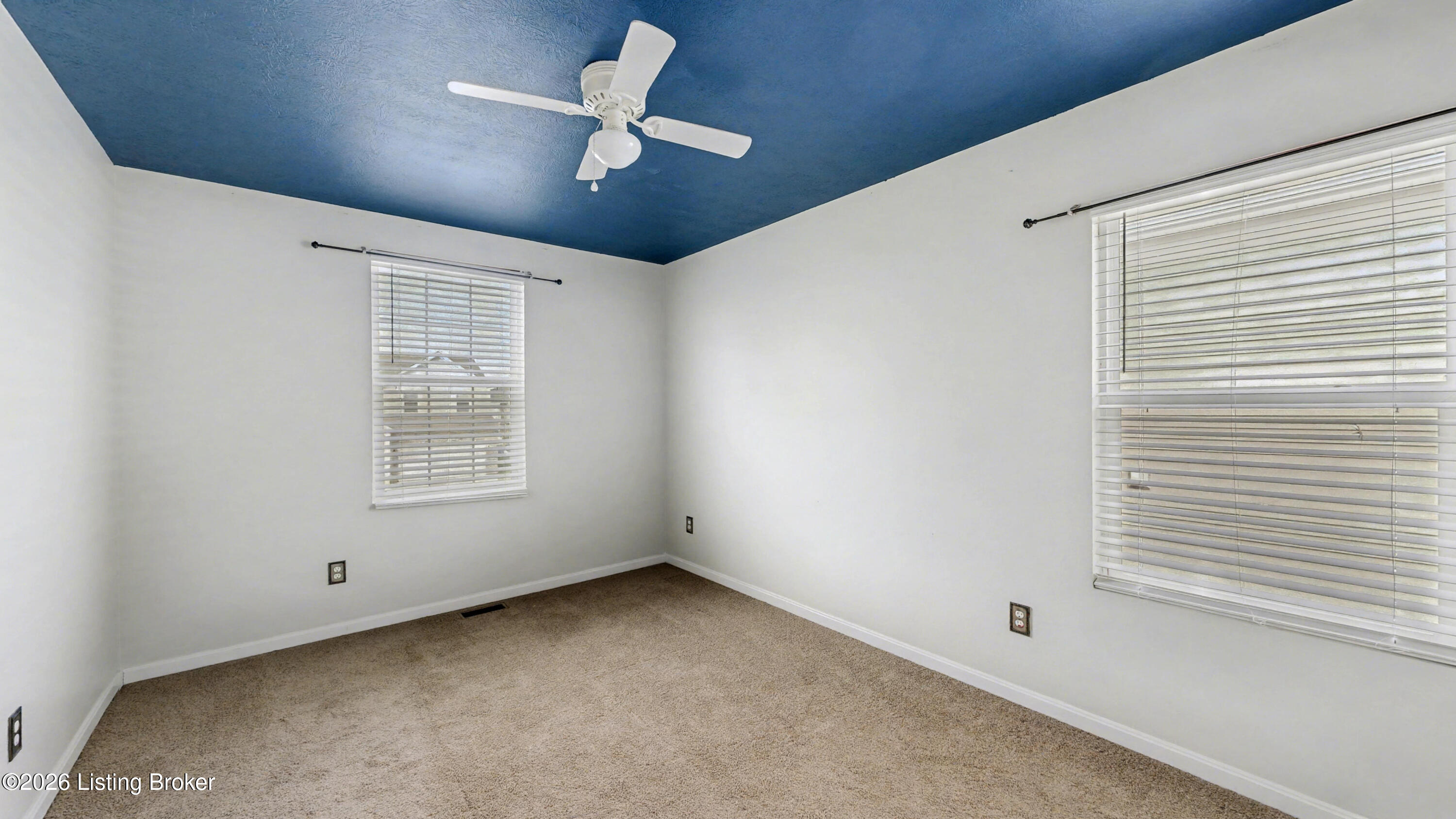 6057 Edgemont Way Property Photo 33