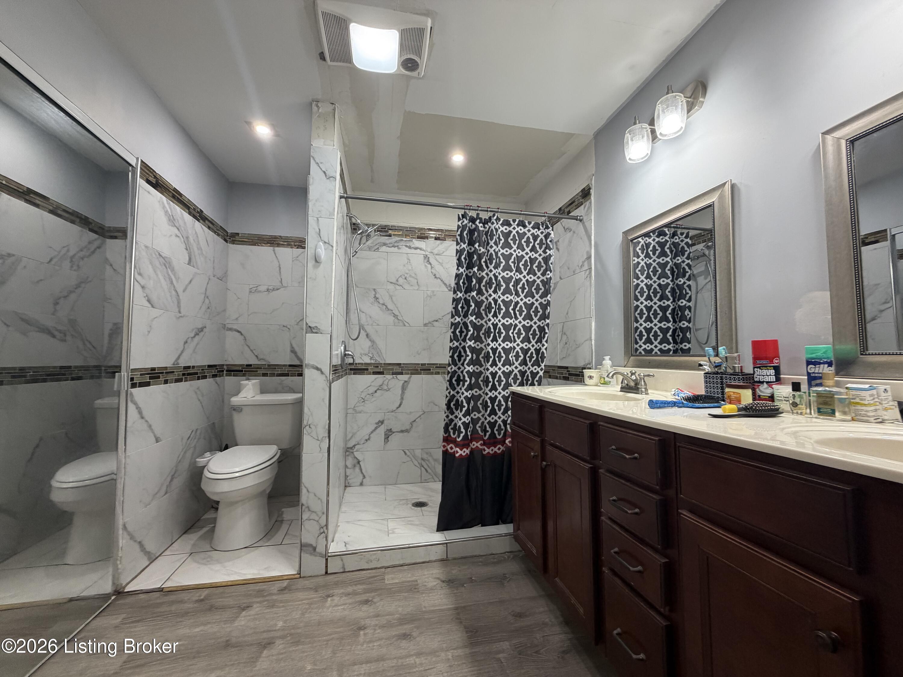 1052 Bluegrass Ave Property Photo 9