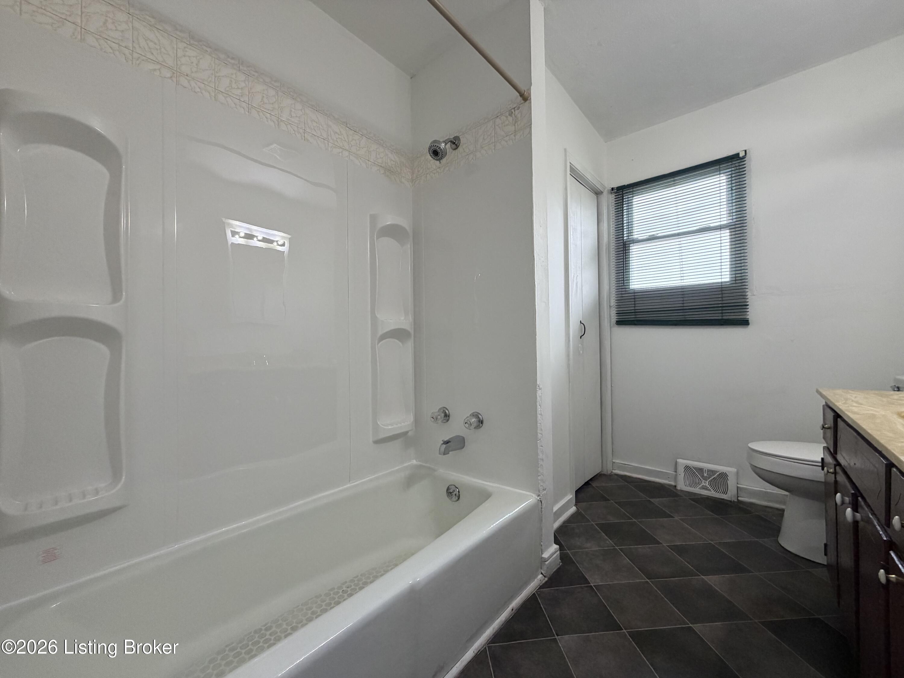 1052 Bluegrass Ave Property Photo 48