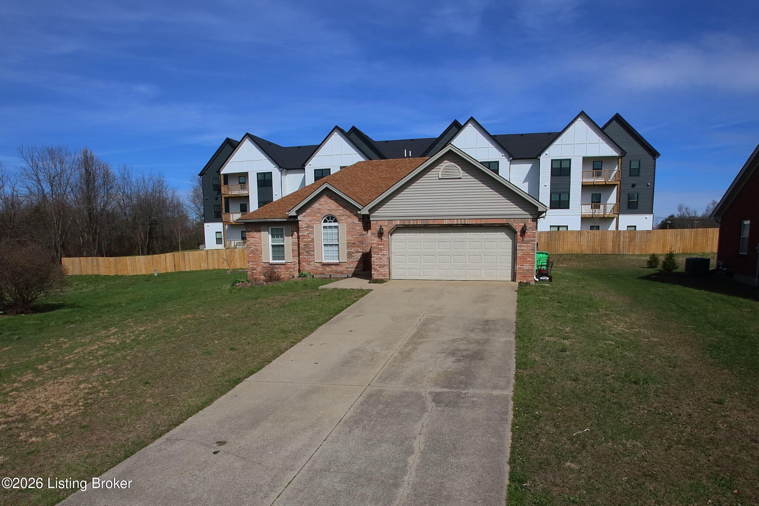 6227 Elanor Ct Property Photo 2