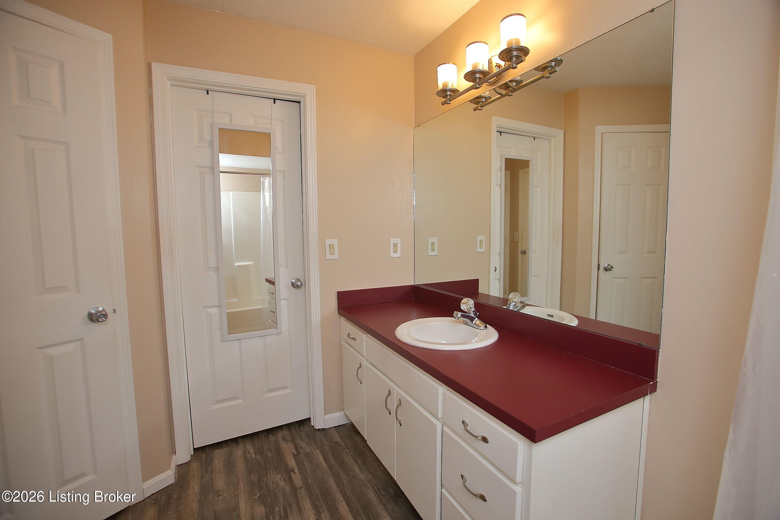 6227 Elanor Ct Property Photo 20