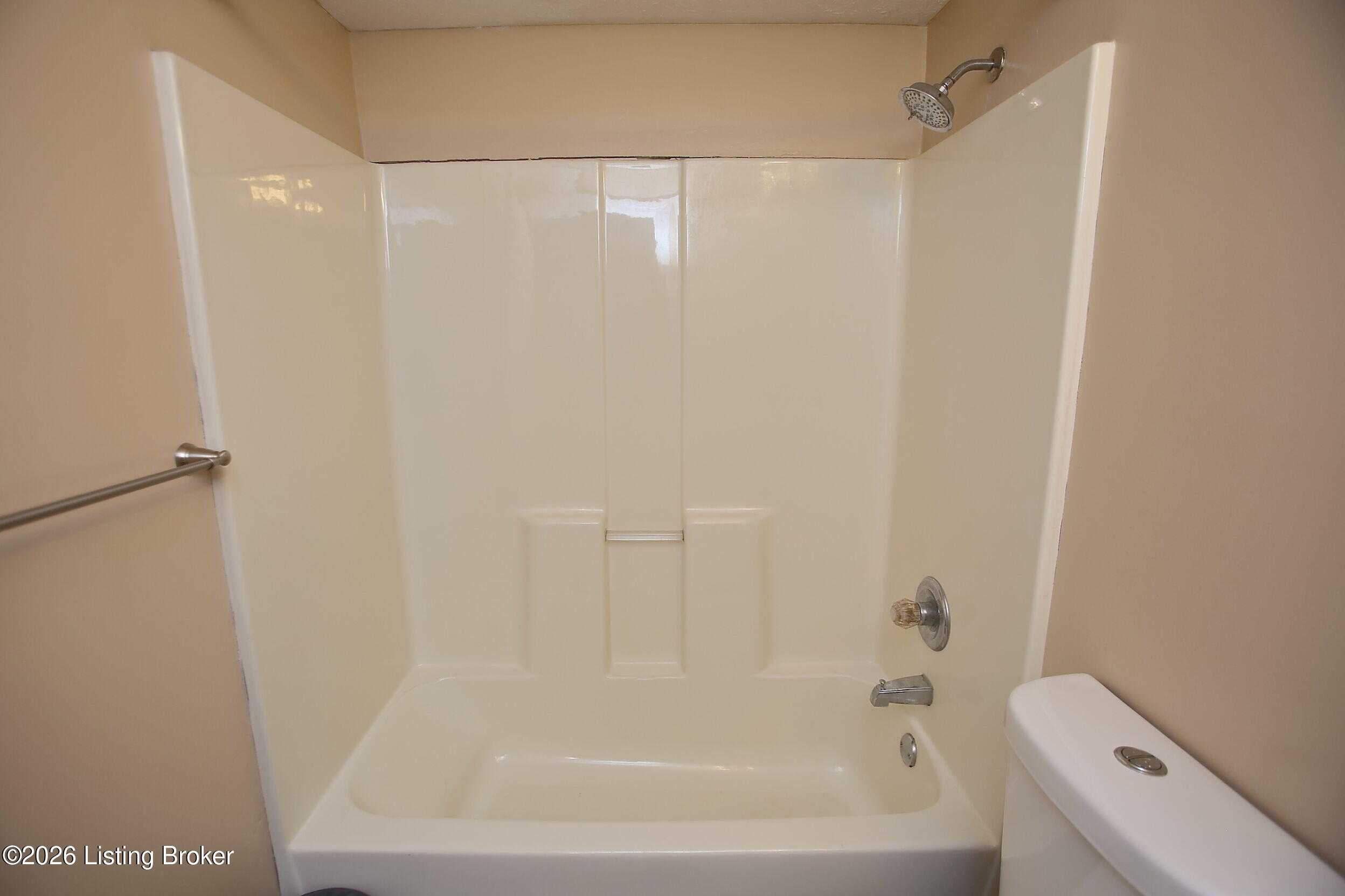 6227 Elanor Ct Property Photo 28