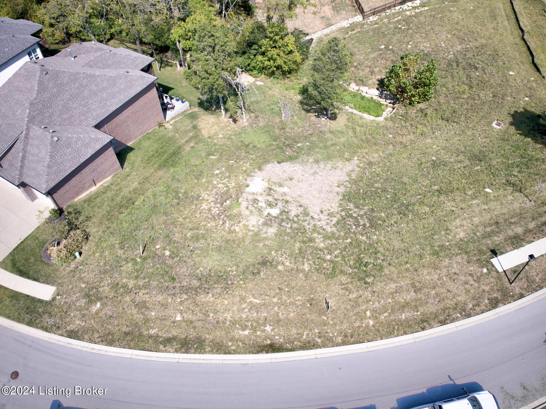 127 Locust Park Pl Property Photo 1