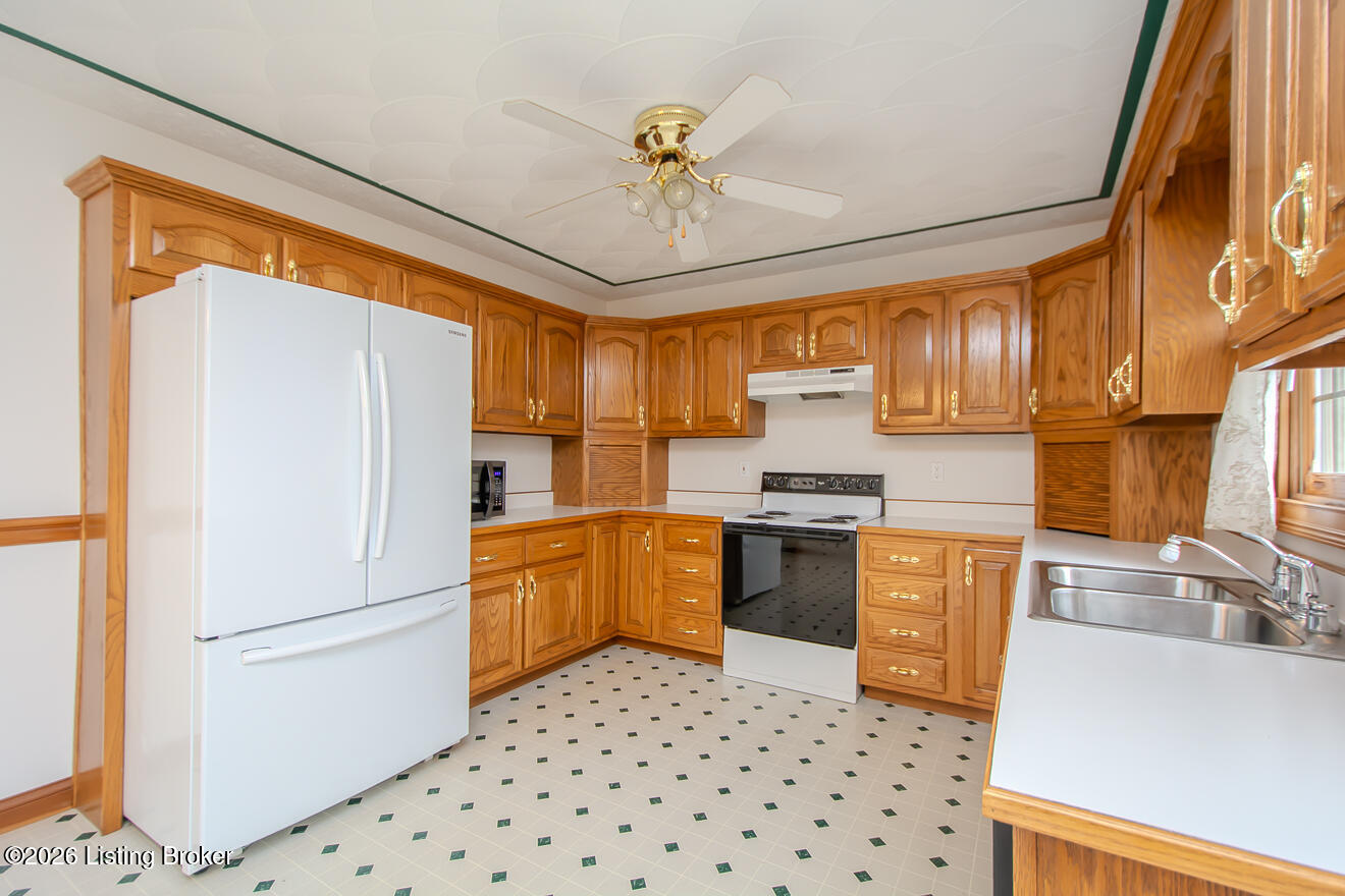 1001 Navajo Dr Property Photo 14