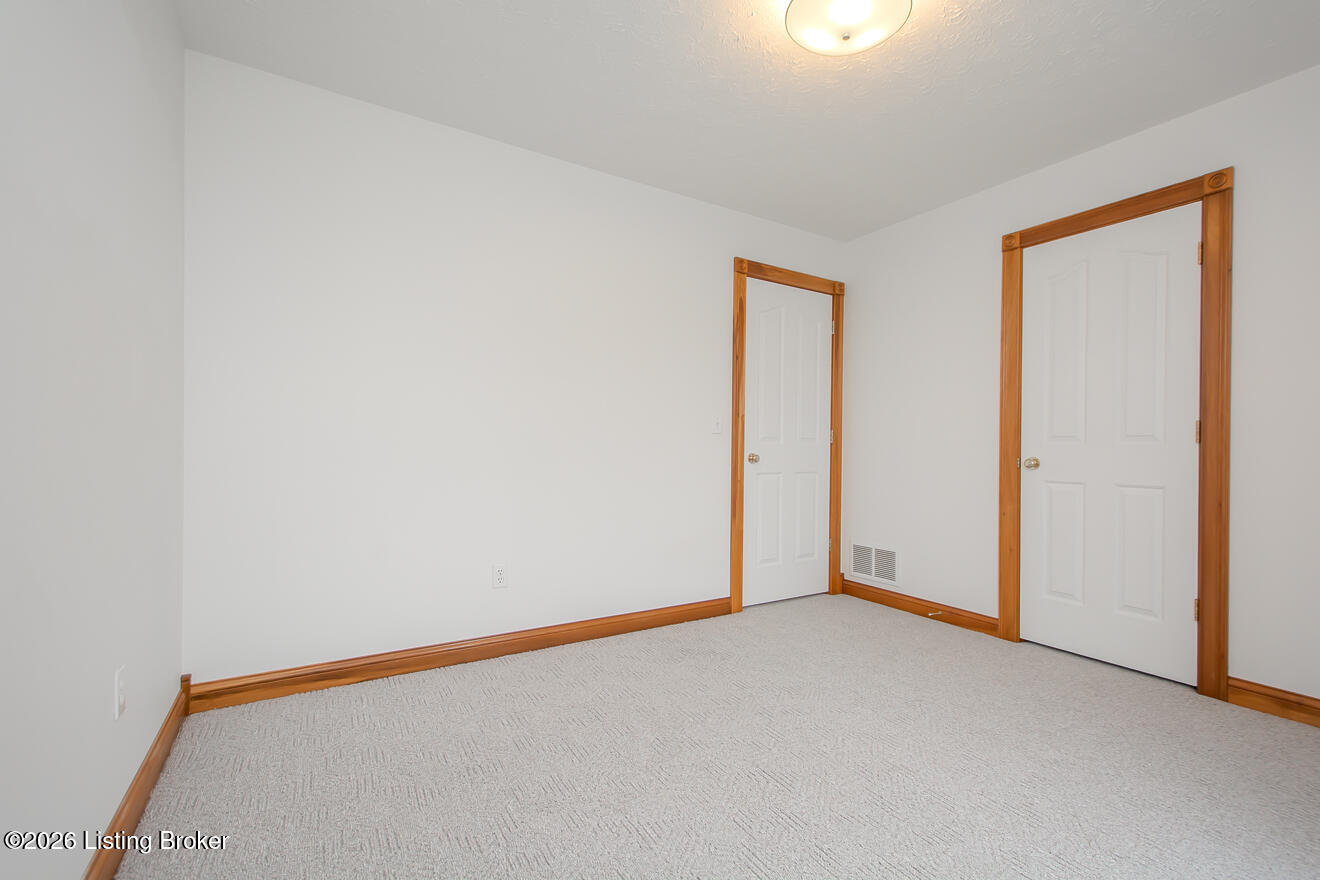 1001 Navajo Dr Property Photo 26