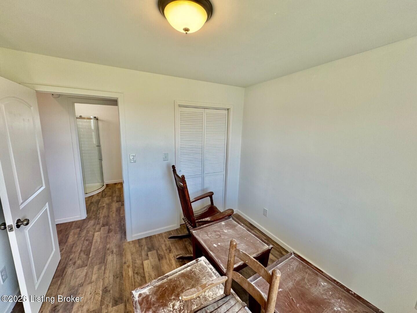 386 Baker Rd Property Photo 7