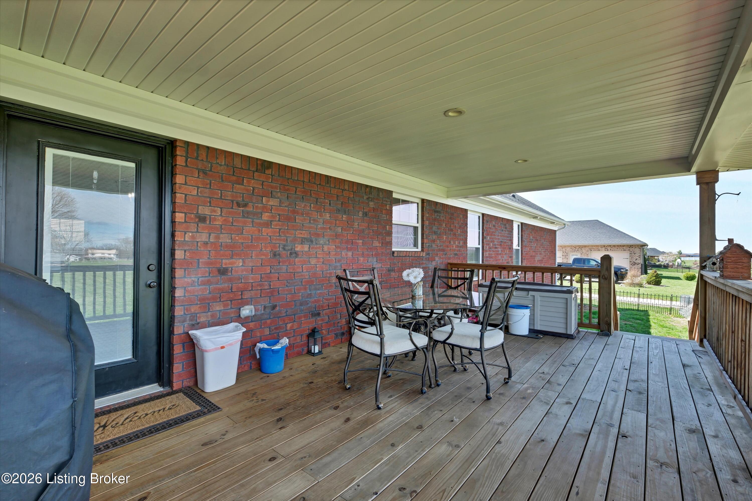 104 Millwood Way Property Photo 33