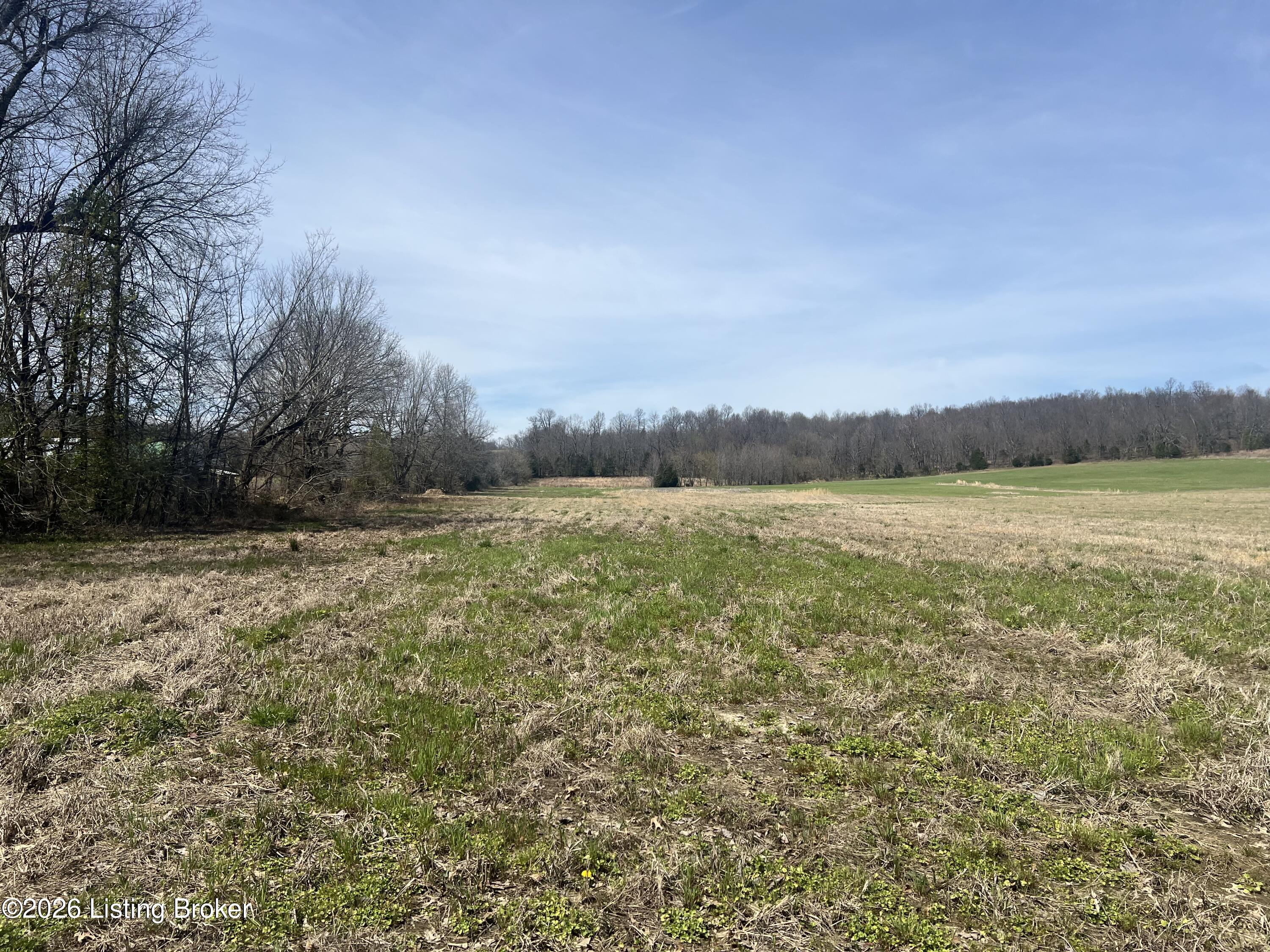 3090 Shrewsbury Rd Property Photo 2