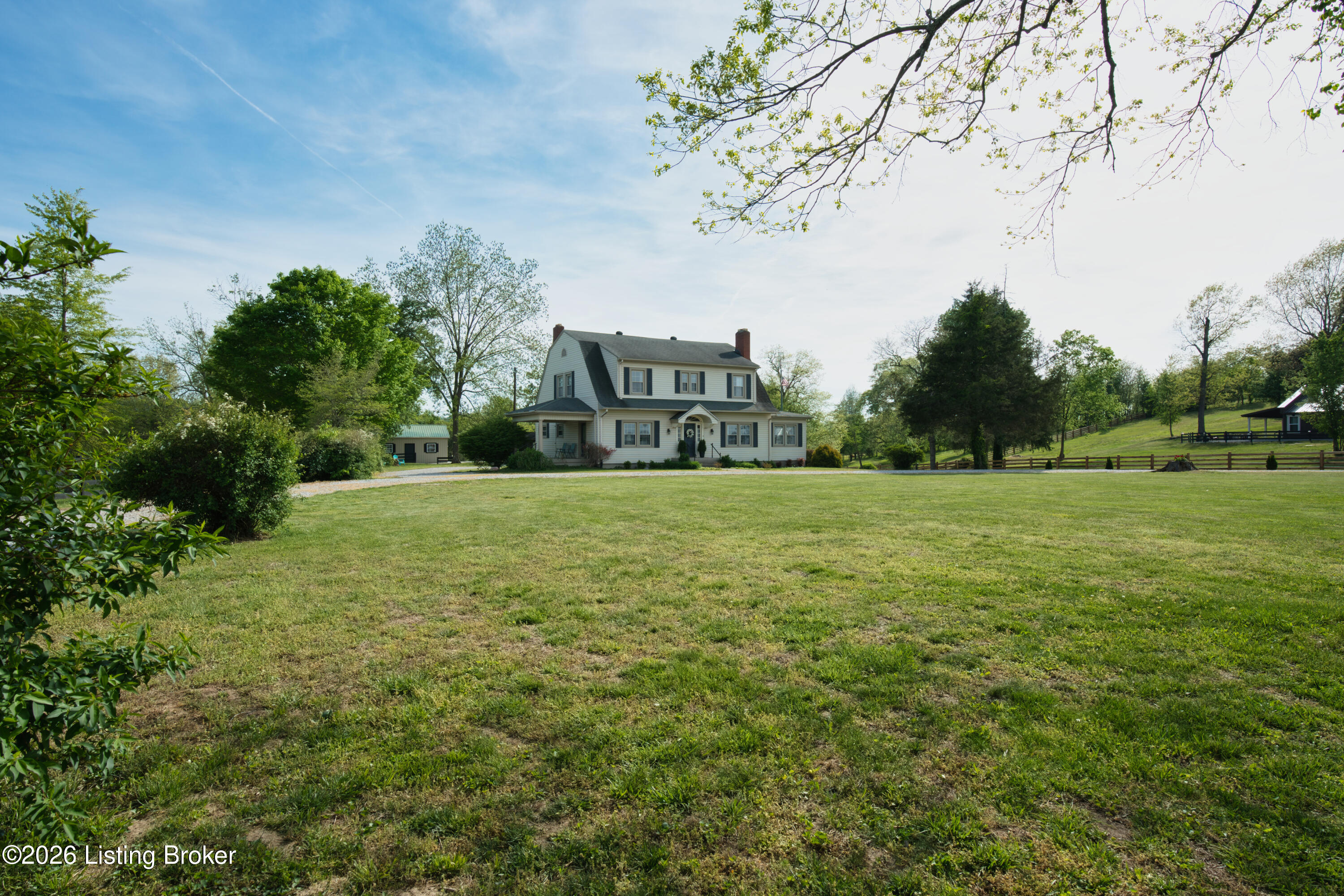 8675 Ky-52 Property Photo 1