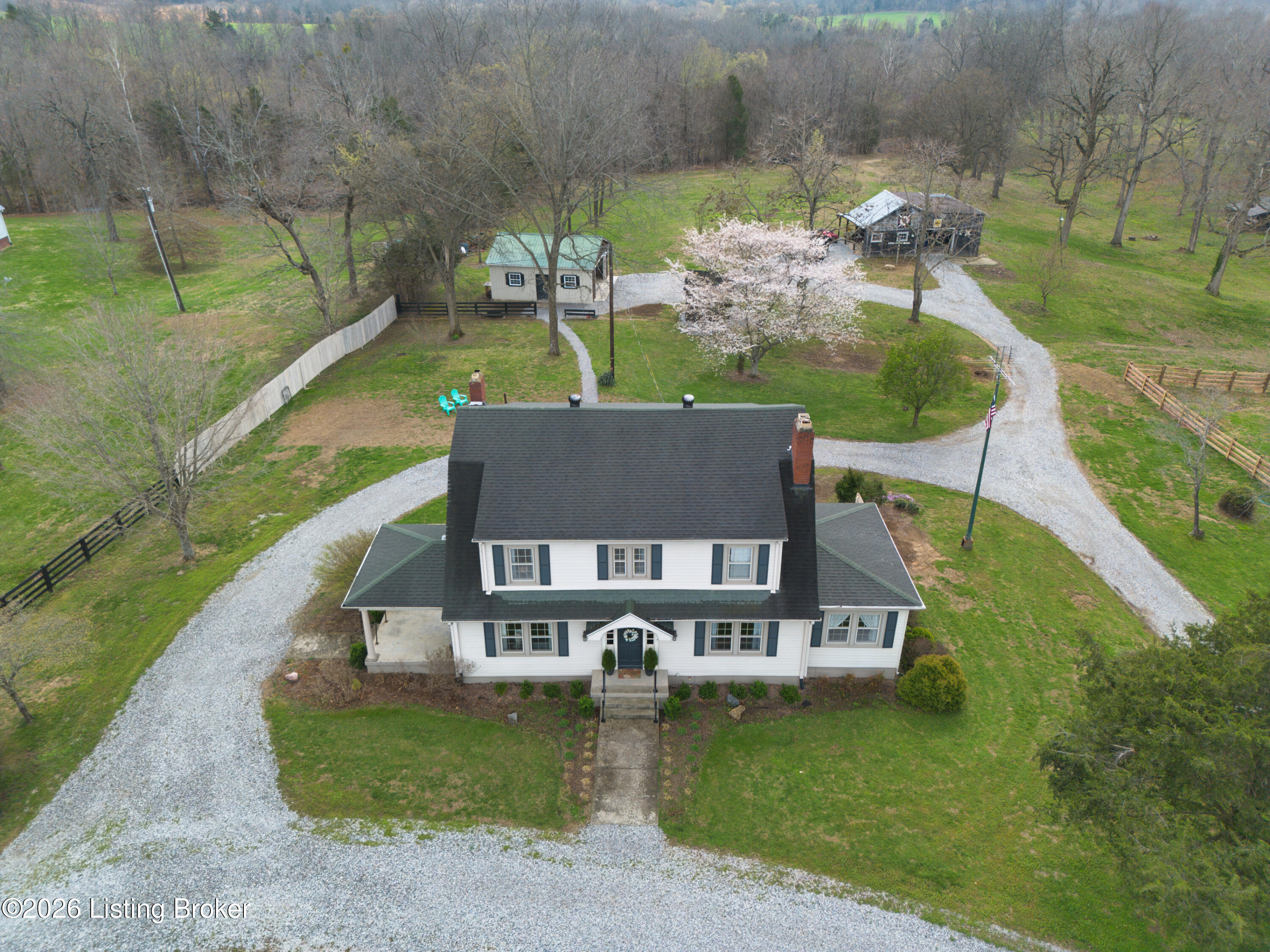 8675 Ky-52 Property Photo 2
