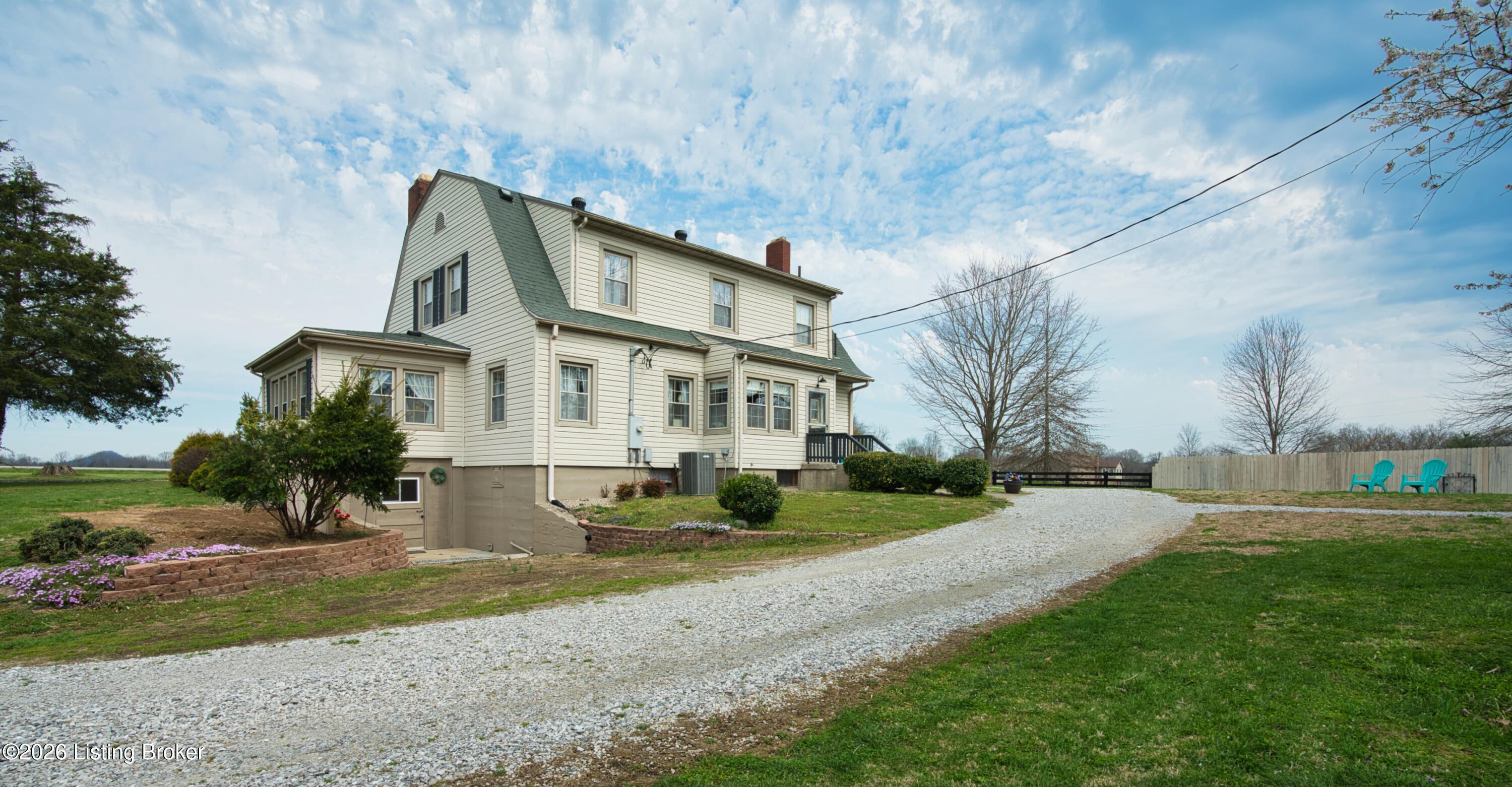 8675 Ky-52 Property Photo 44