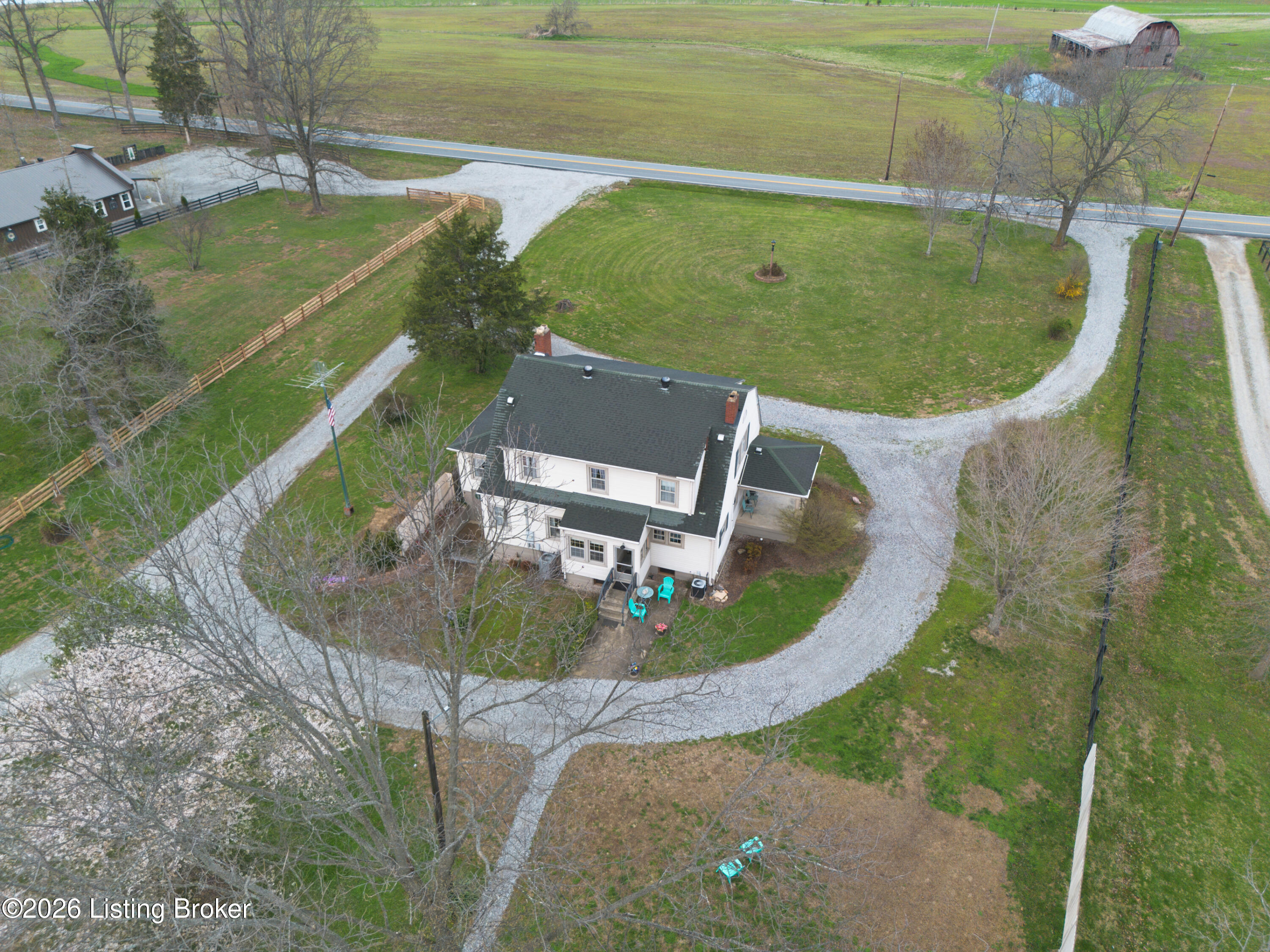 8675 Ky-52 Property Photo 63