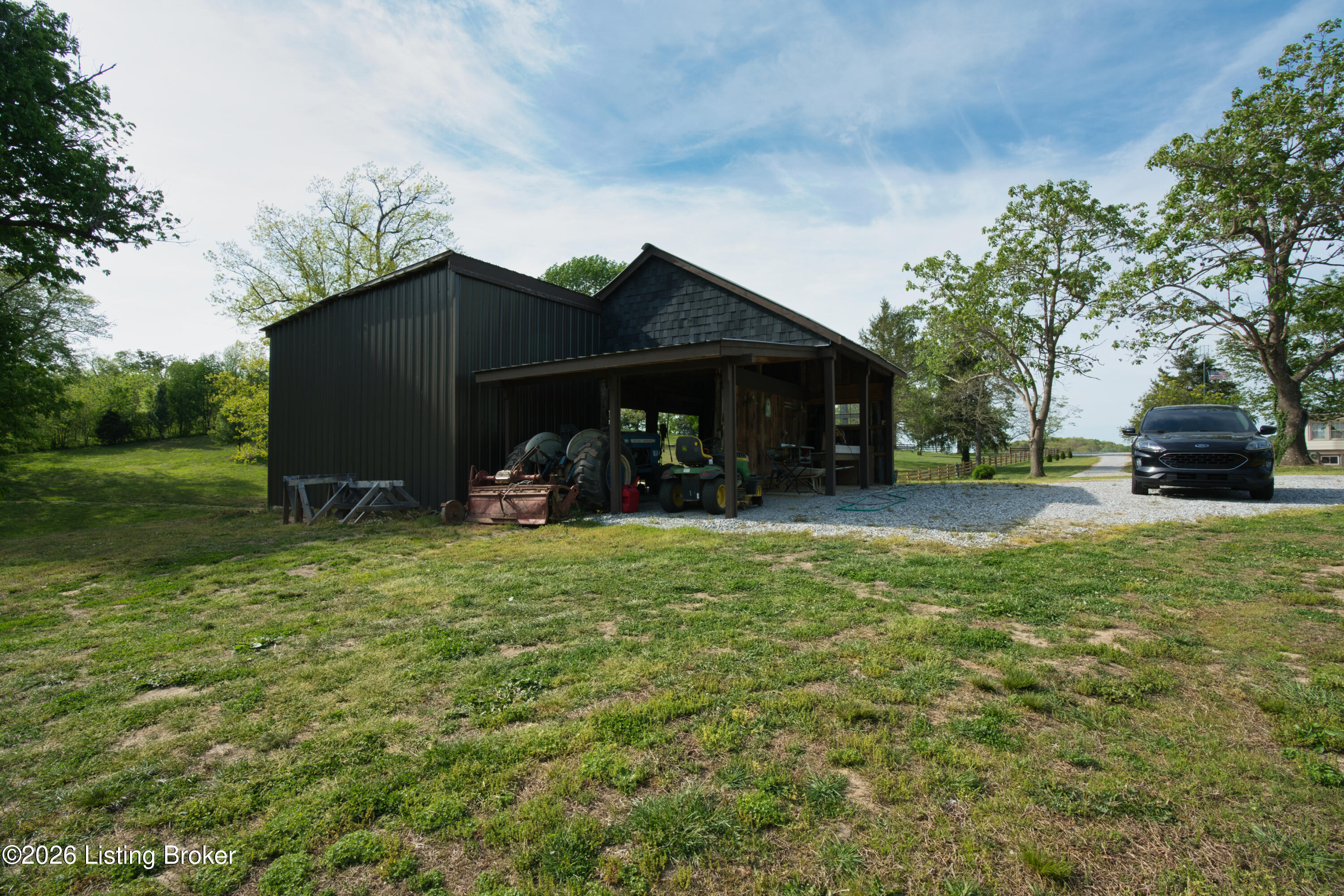 8675 Ky-52 Property Photo 94