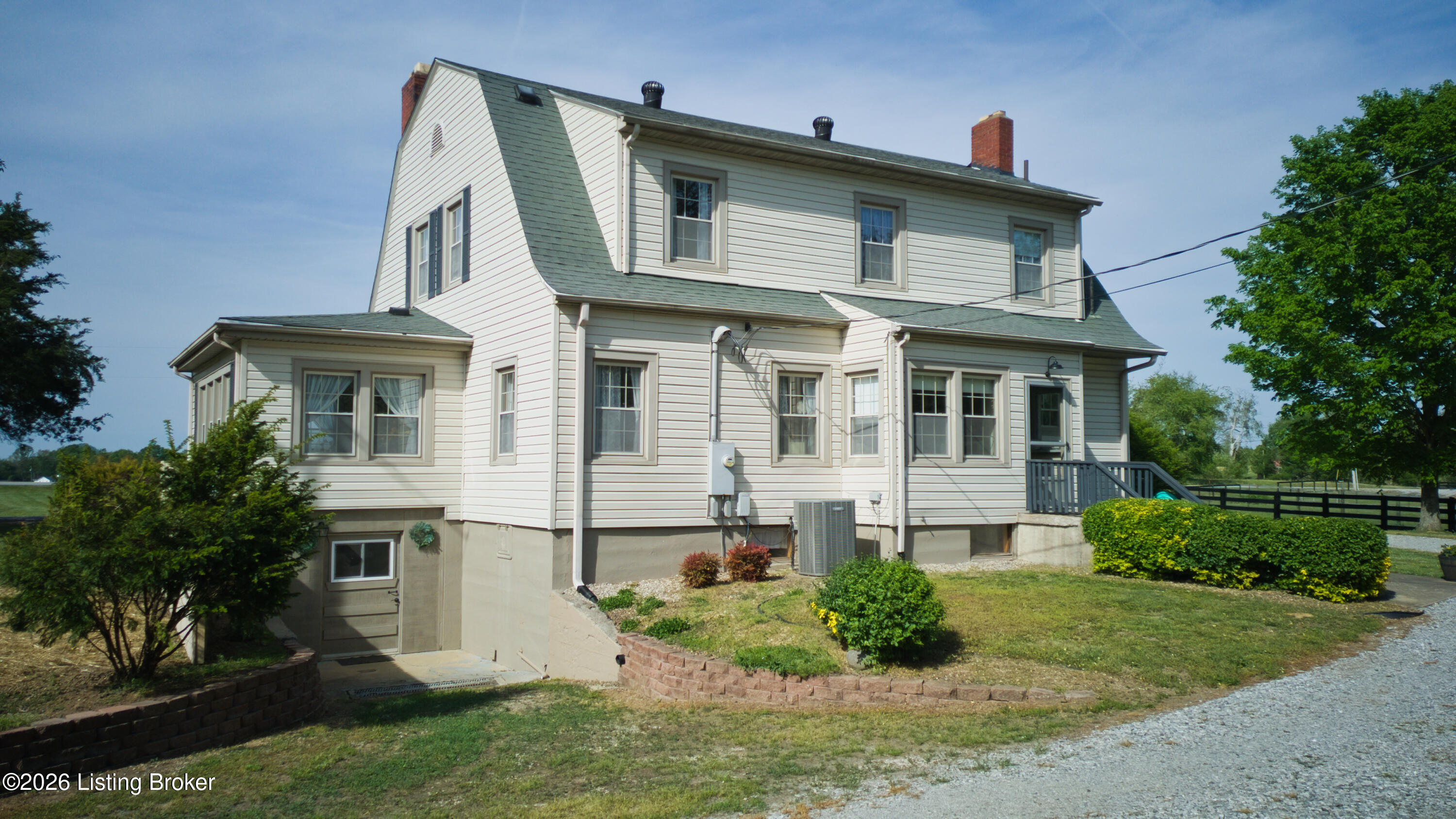 8675 Ky-52 Property Photo 101
